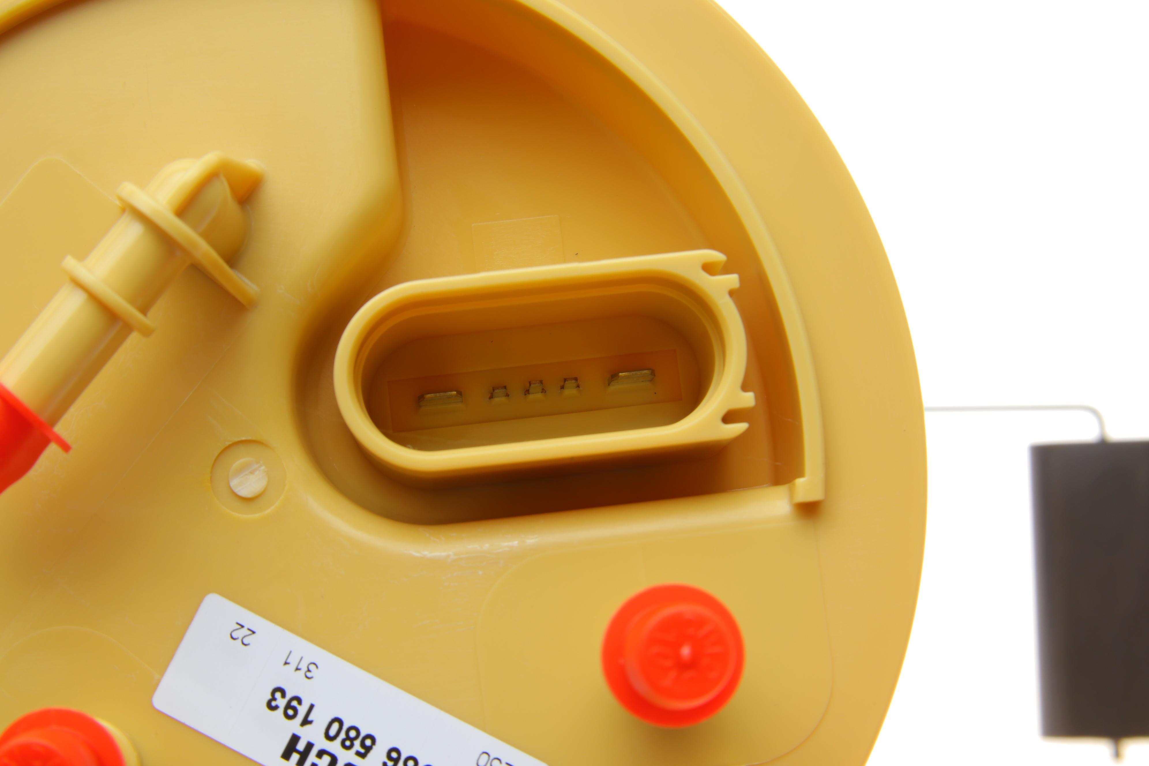 Насос паливний VW Passat B6 1.9-2.0TDI 05-10