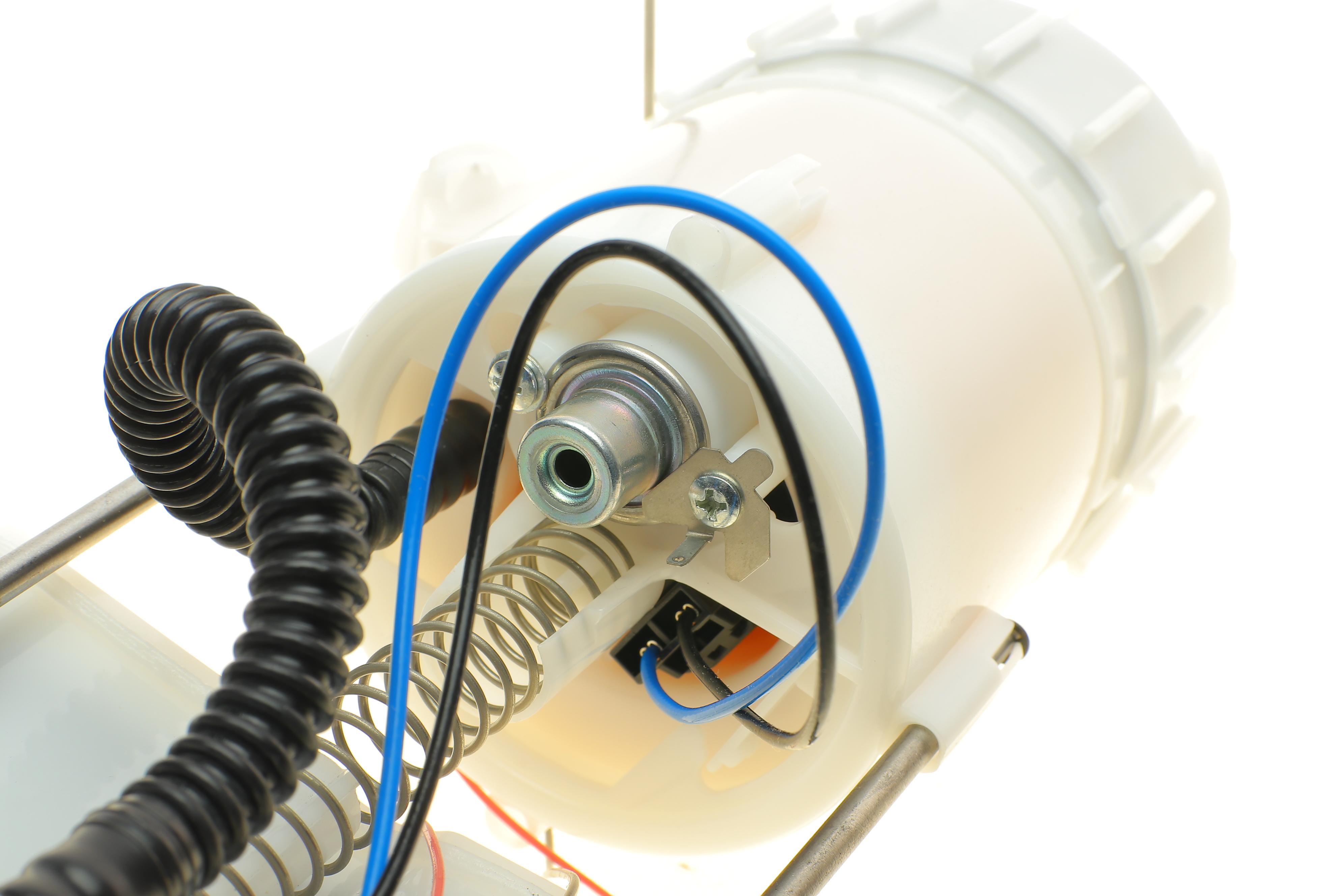 Насос паливний VW Citroen C1/Peugeot 107/108/Toyota Aygo 1.0/1.2 05- (HÜCO)