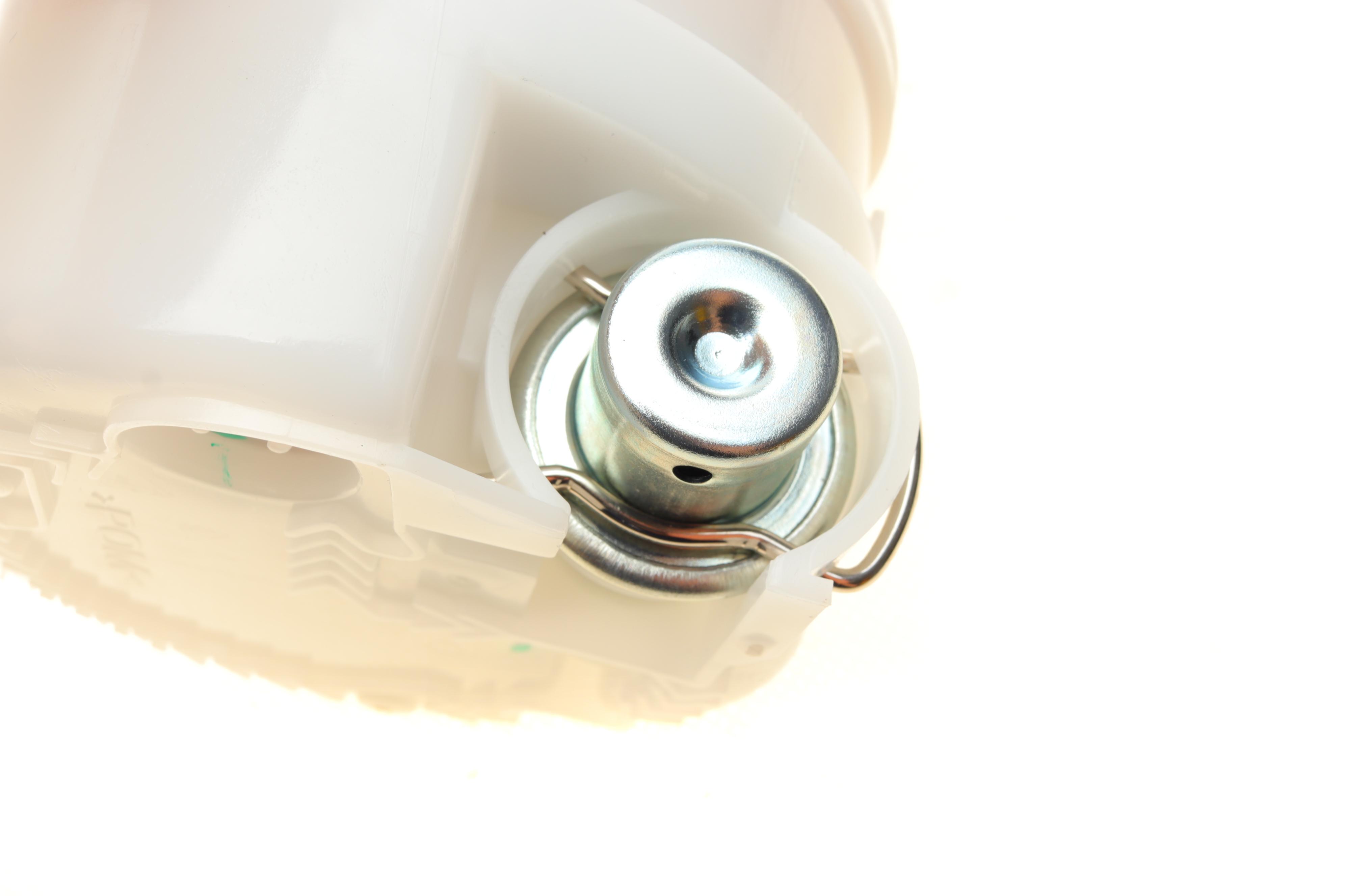 Насос паливний Dacia Logan 1.2-1.6 04- (MAM00047M)