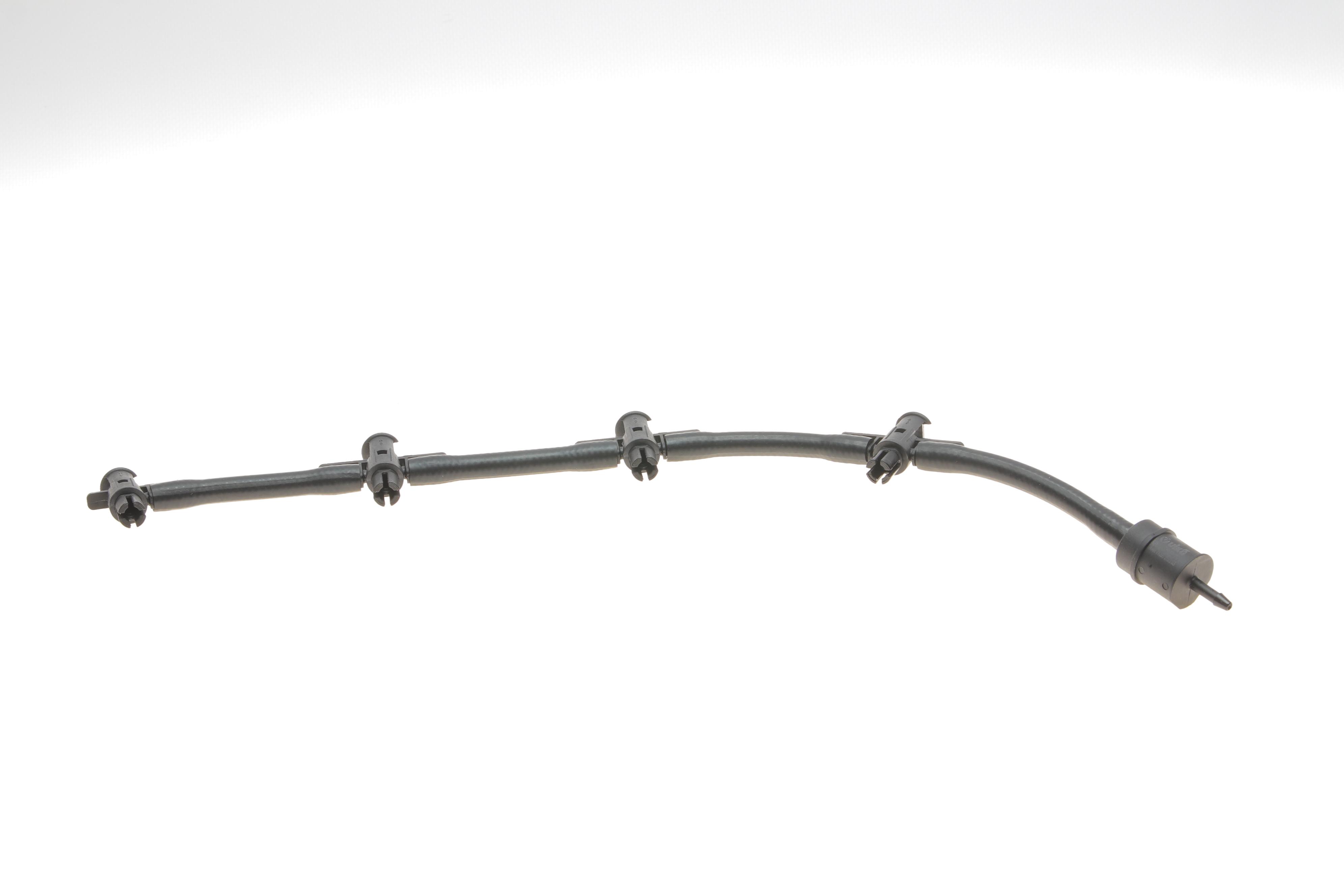 Шланг зливний Audi A4/A5/A6/Q5/Skoda Octavia/VW Golf V/VI/Passat 2.0 TDI 04-17