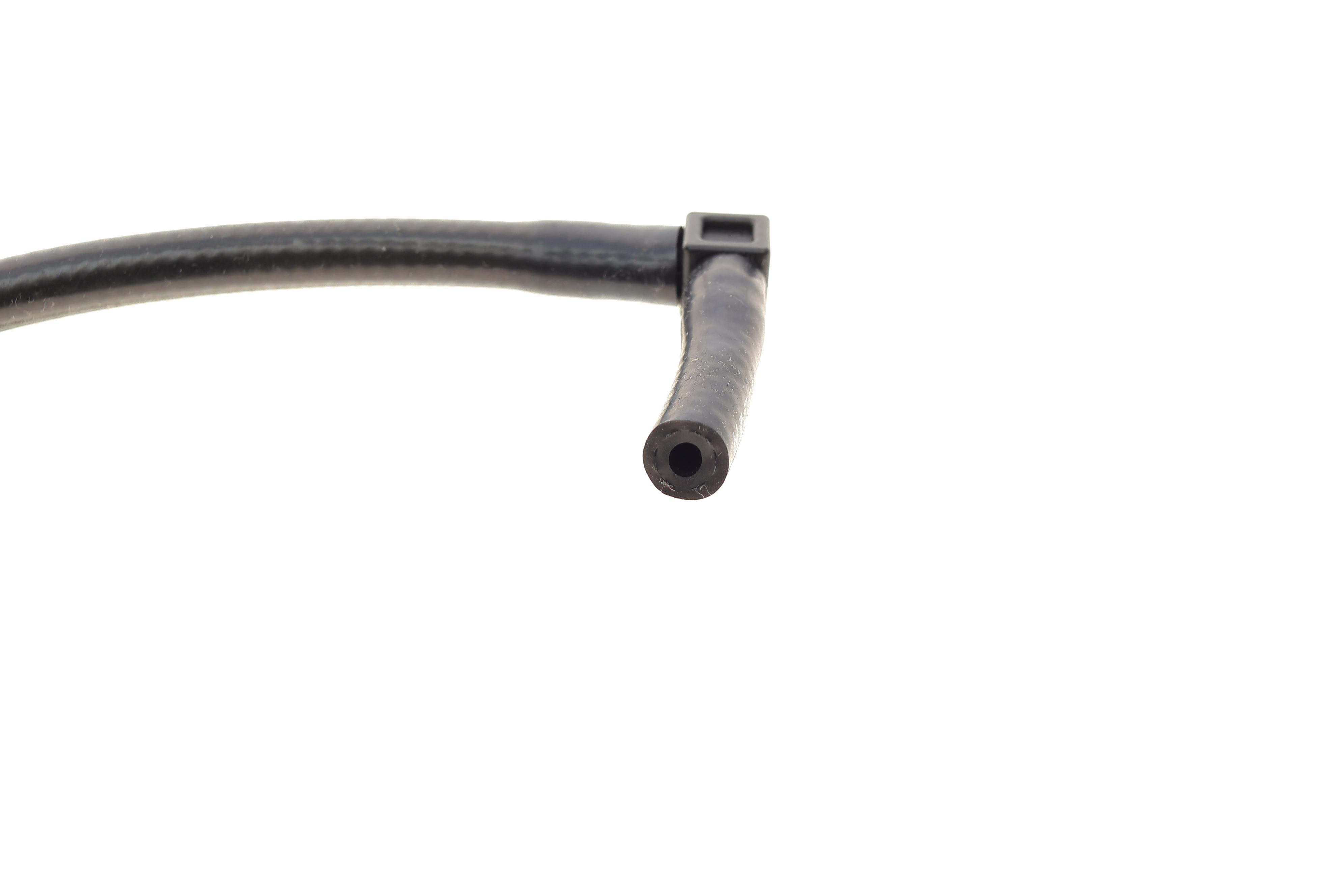 Шланг паливний Citroen C4 I/C5 III/Peugeot 307/308/508 2.0 HDi 04-