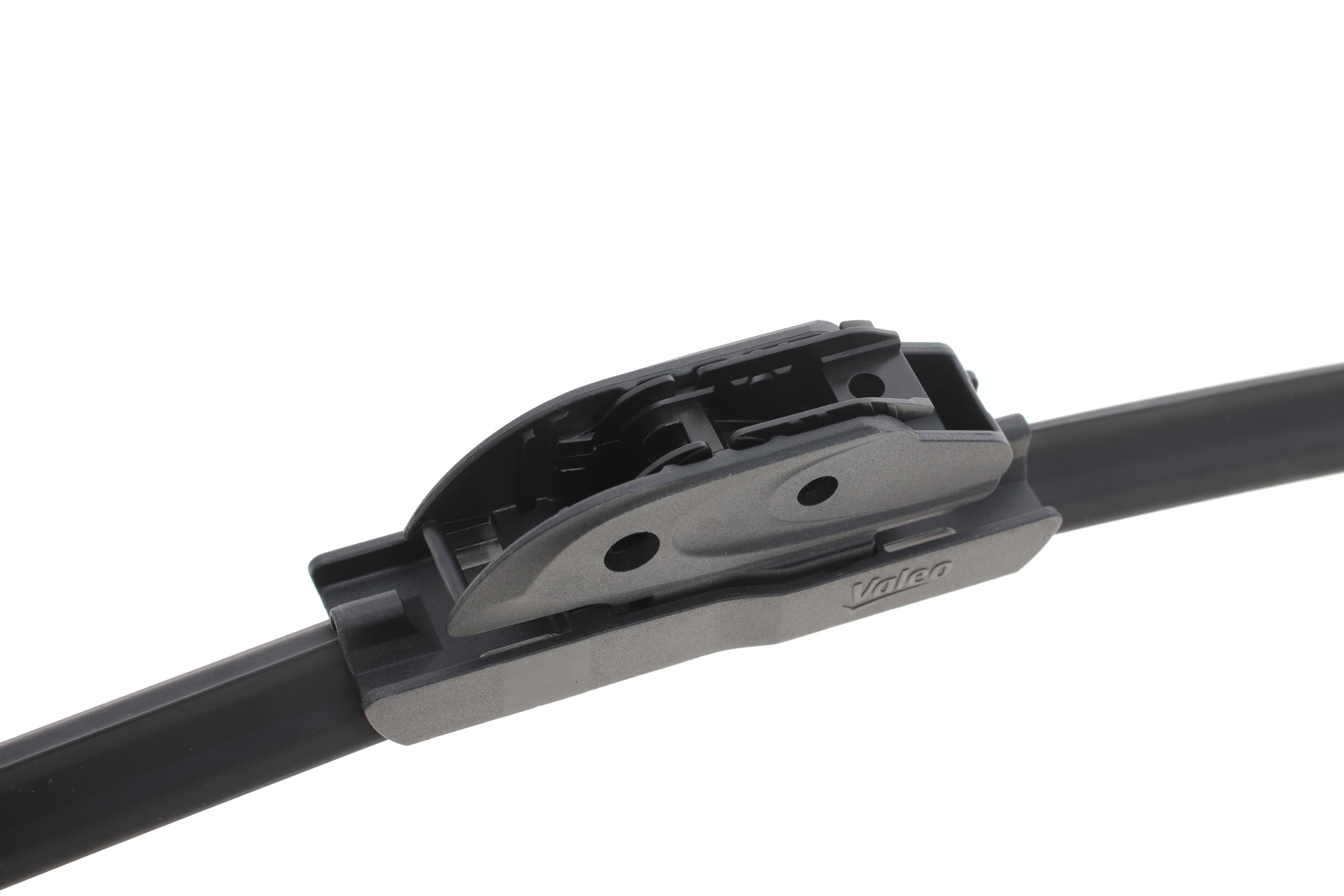 Щітка склоочисника (700мм) Peugeot Expert/Ford Transit/Fiat Scudo 96-06