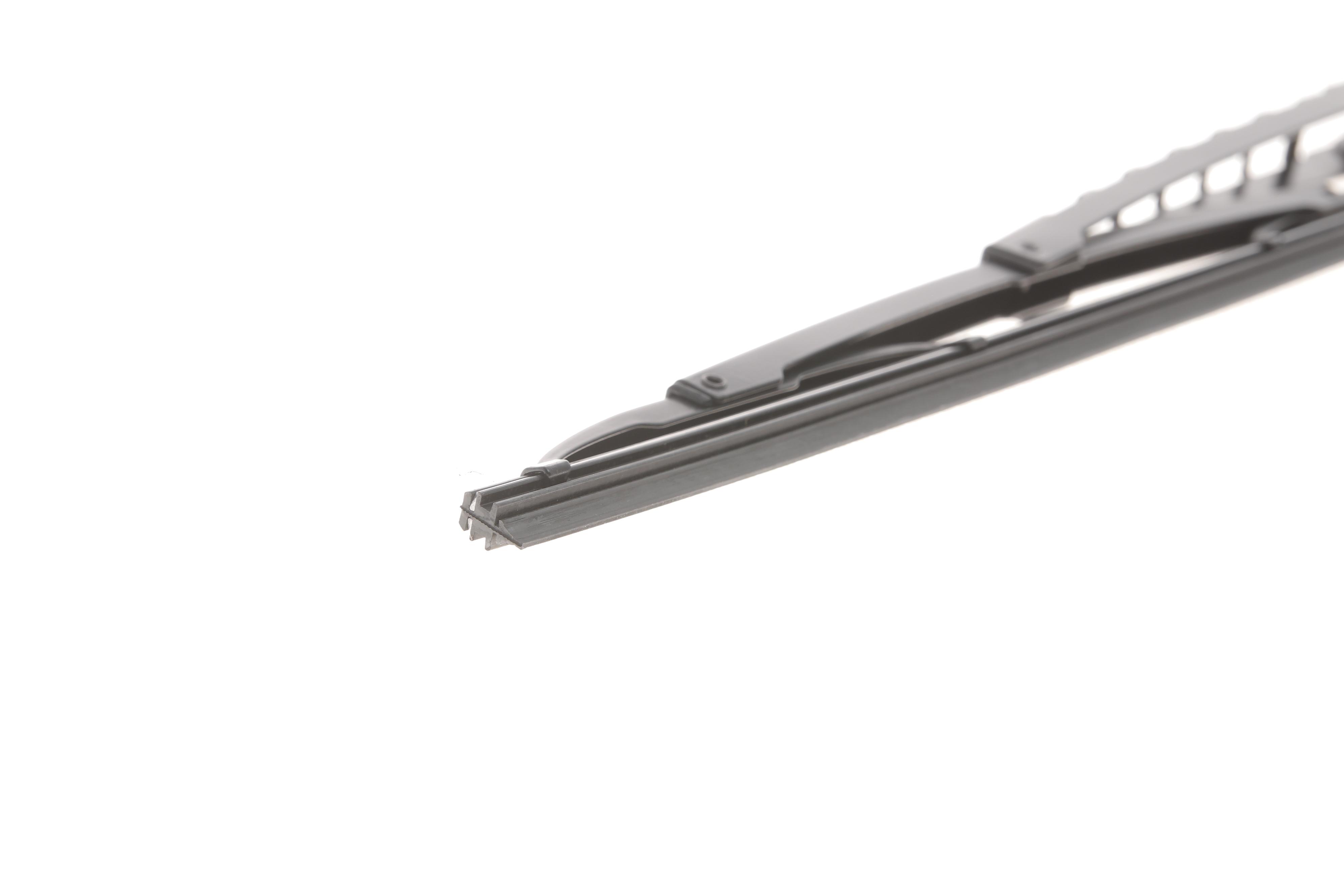 Щітка склоочисника (700mm) Ford/Man/MB/Renault Trucks/Scania/UAZ 70-