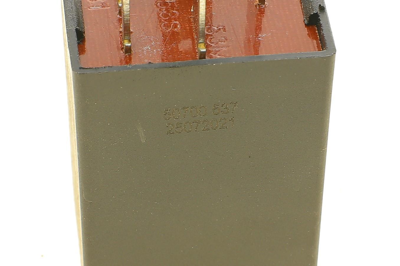 Реле склоочисника VW Caddy -04