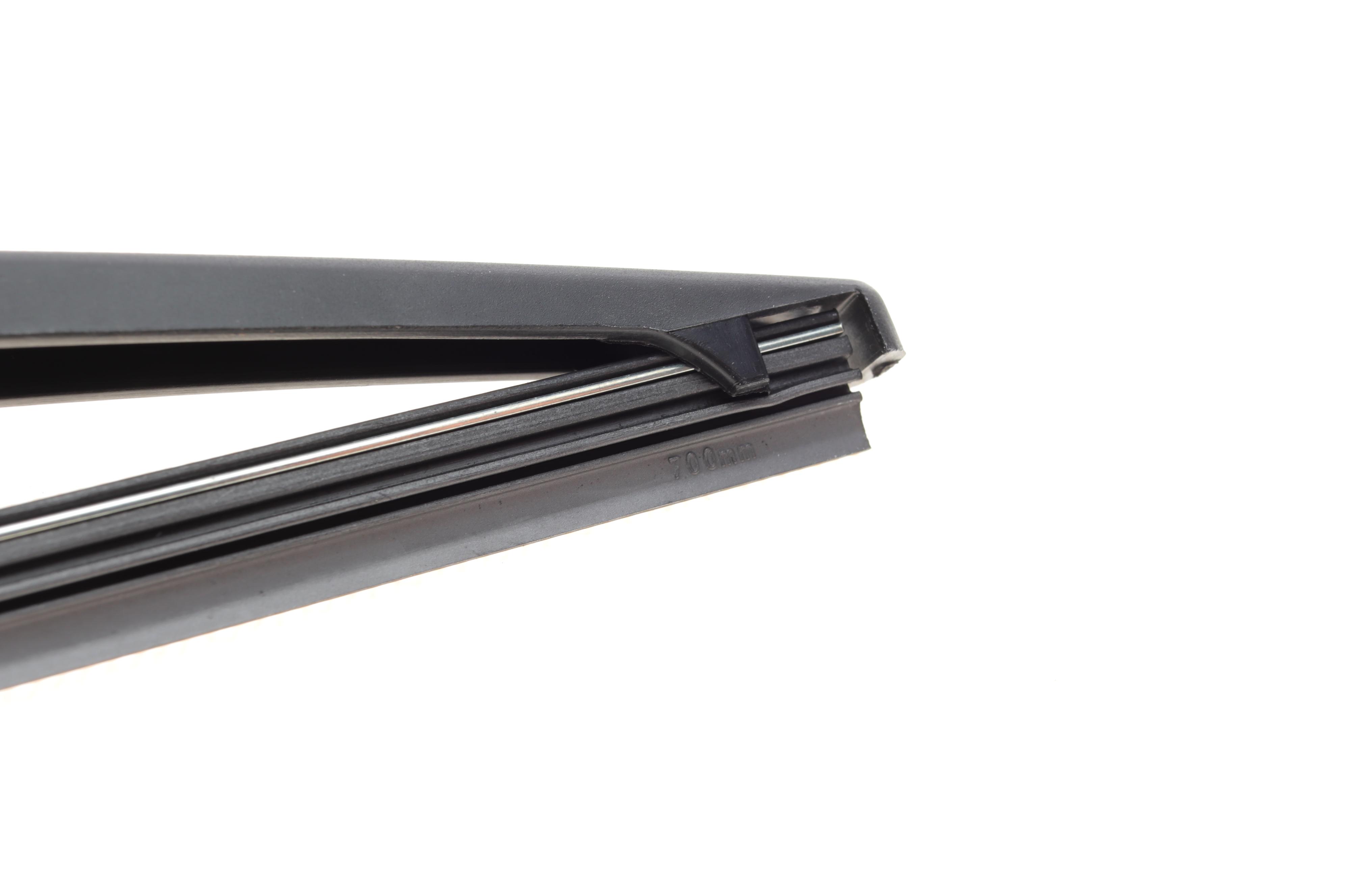 Важіль склоочисника (задній) MB ML-class (W164/W166) 05-15 (+щітка) (L= 421mm)