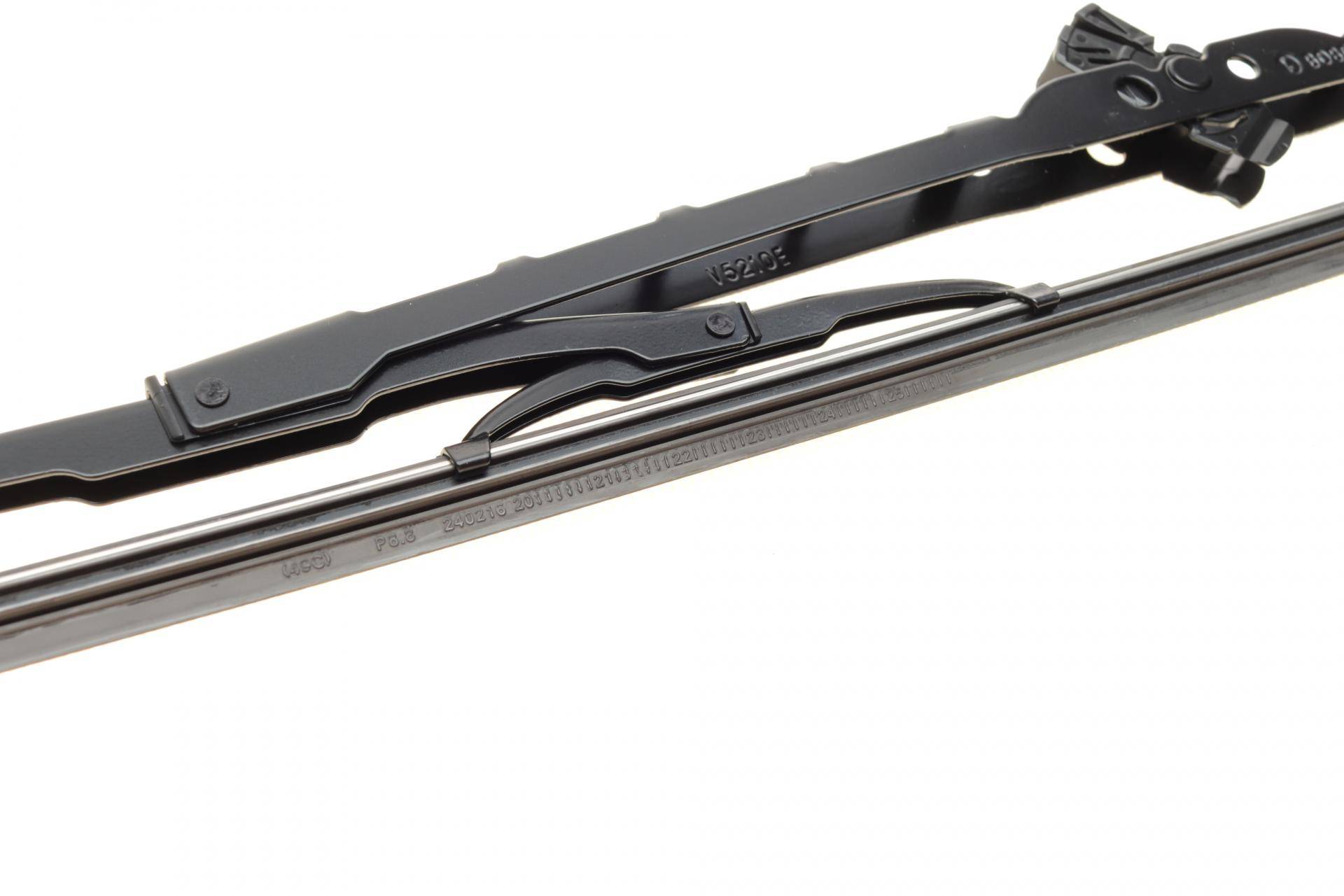 Щітка склоочисника (600mm) Iveco Daily/MB Sprinter/Opel Vivaro/Renault Trafic/VW T5