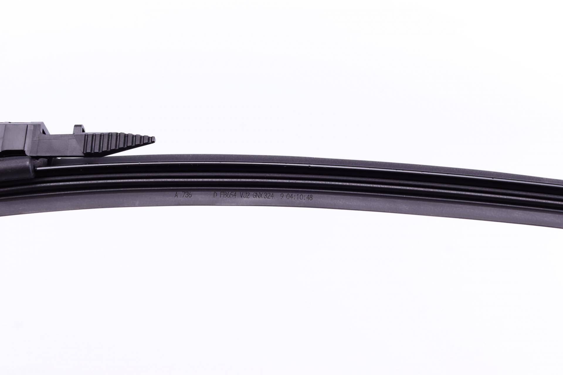 Щітки склоочисника (600/450мм) BMW 4 (F32/F36/F33/F82/F83) 13-