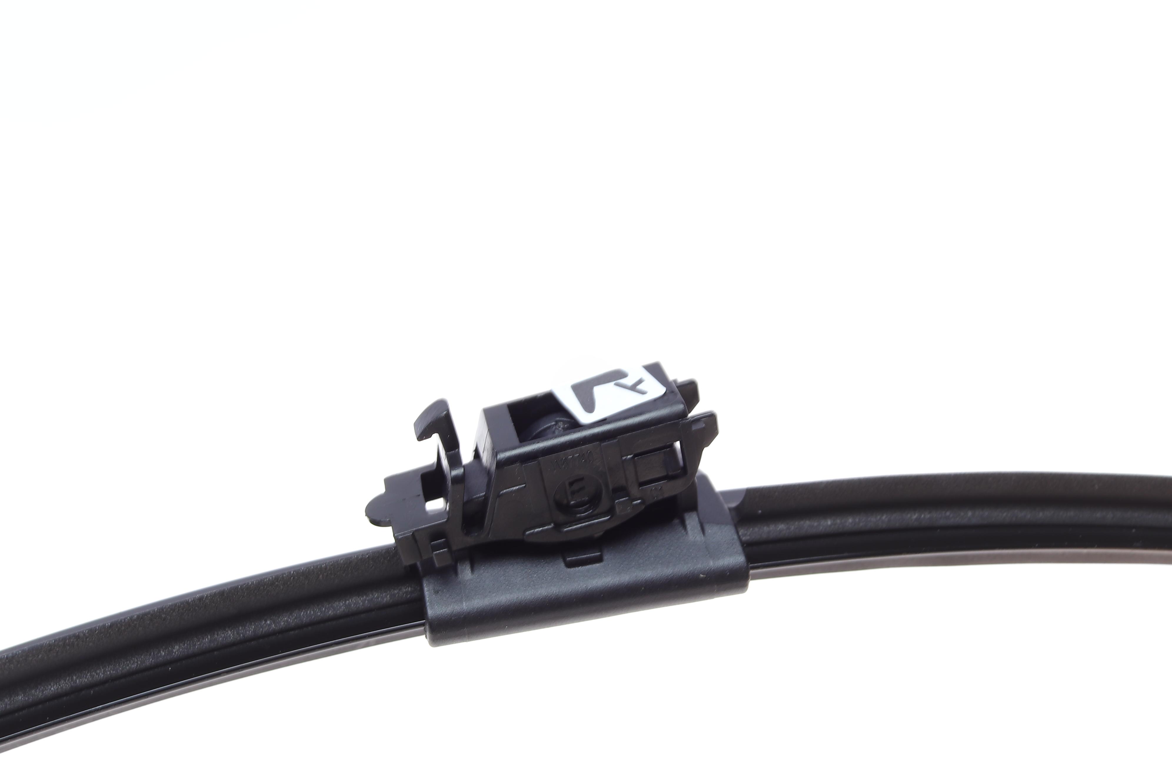 Щітки склоочисника (650/600 мм) MB Sprinter (W907/W910) 18- (silencio)