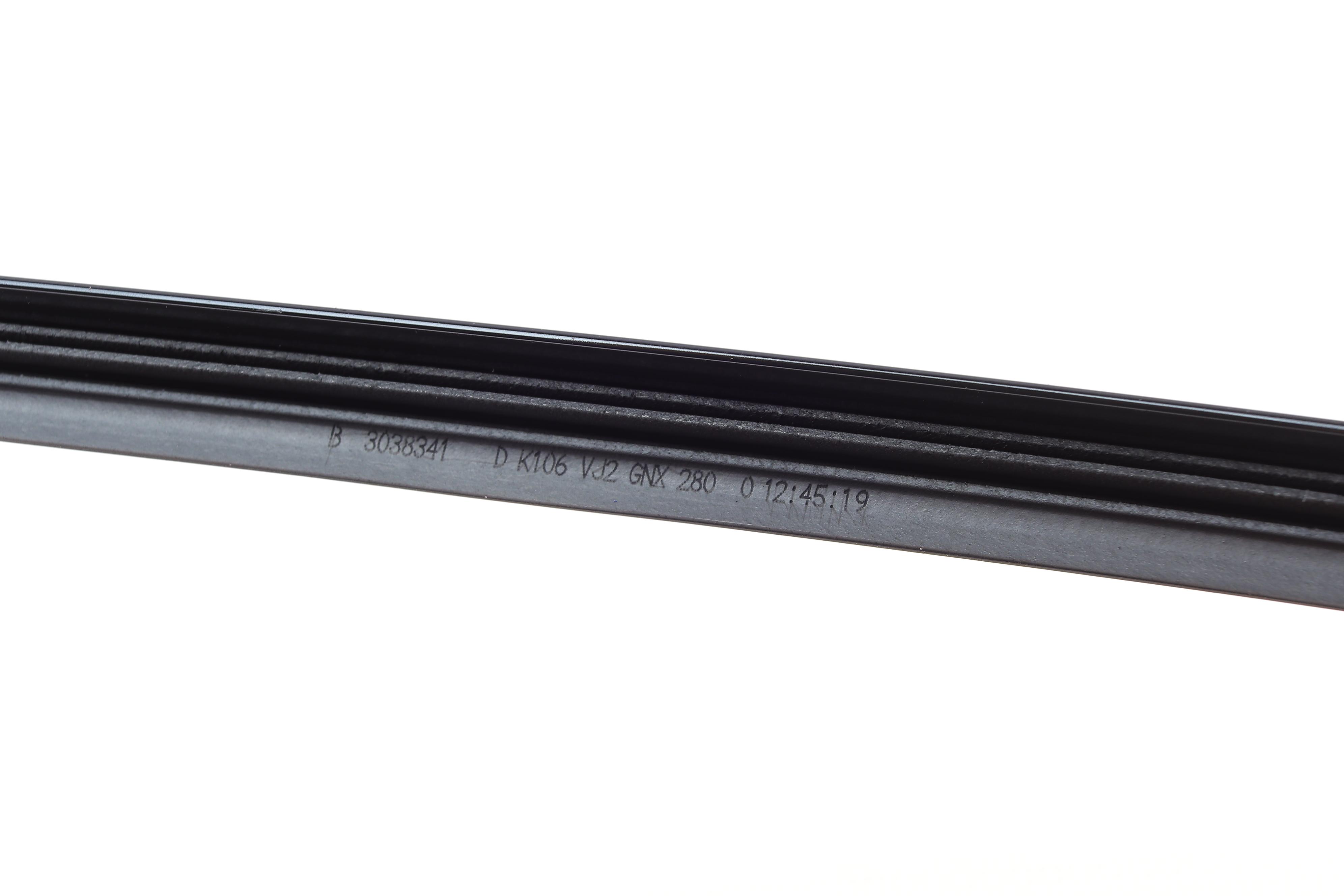 Щітки склоочисника (650/600 мм) MB Sprinter (W907/W910) 18- (silencio)