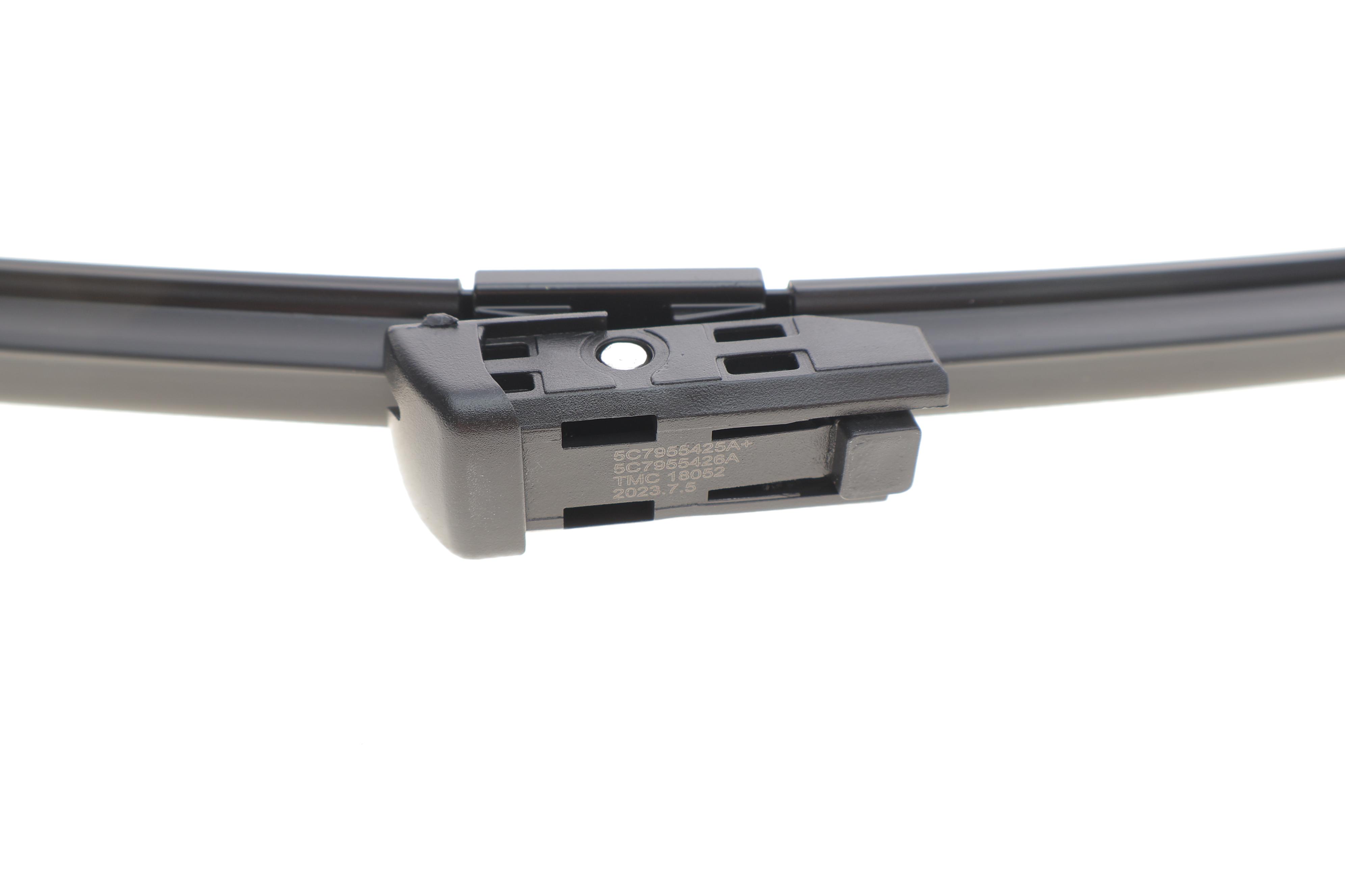 Щітки склоочисника (600/480мм) VW Passat/Golf VI 05-