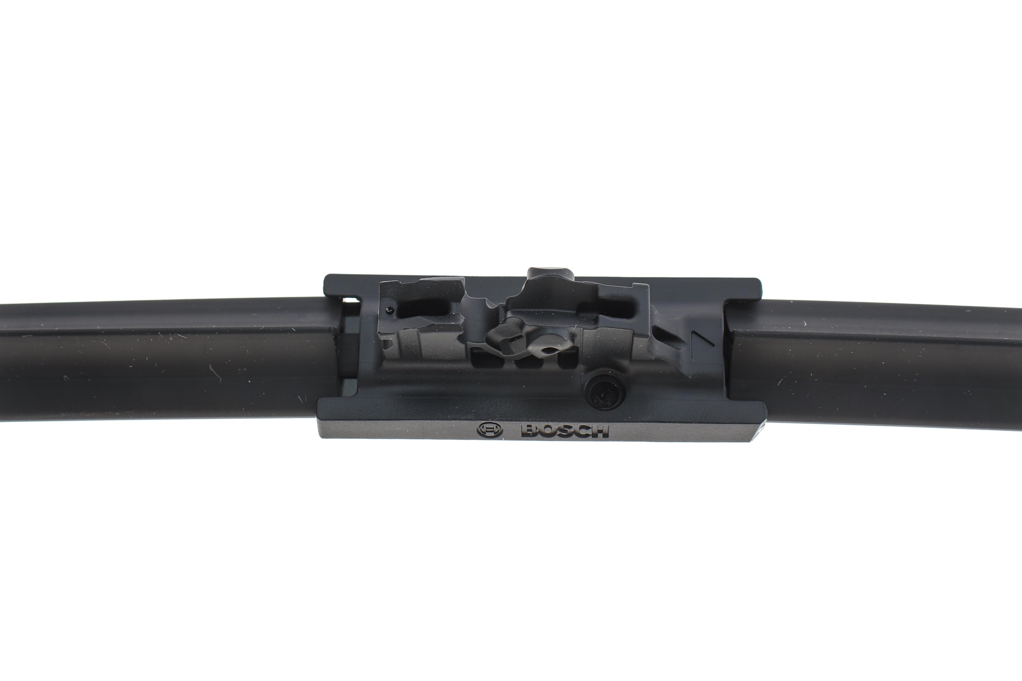 Щітка склоочисника (700mm) MB Vito (W447) 14-/Peugeot 3008/5008 16-