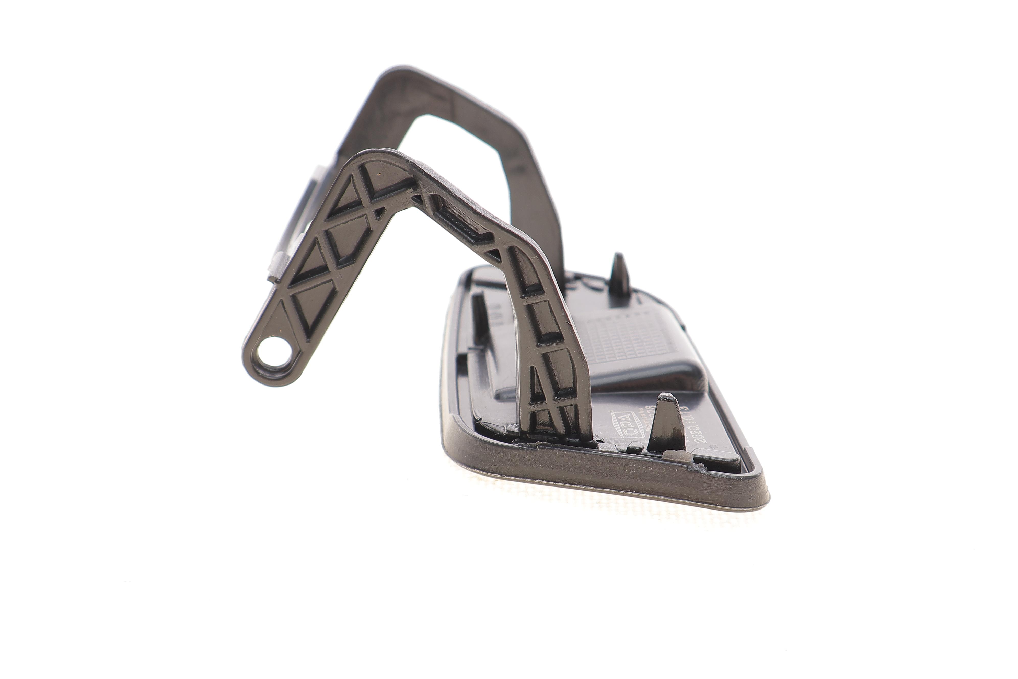 Заглушка омивача фар Audi Q5 08-17 (R)