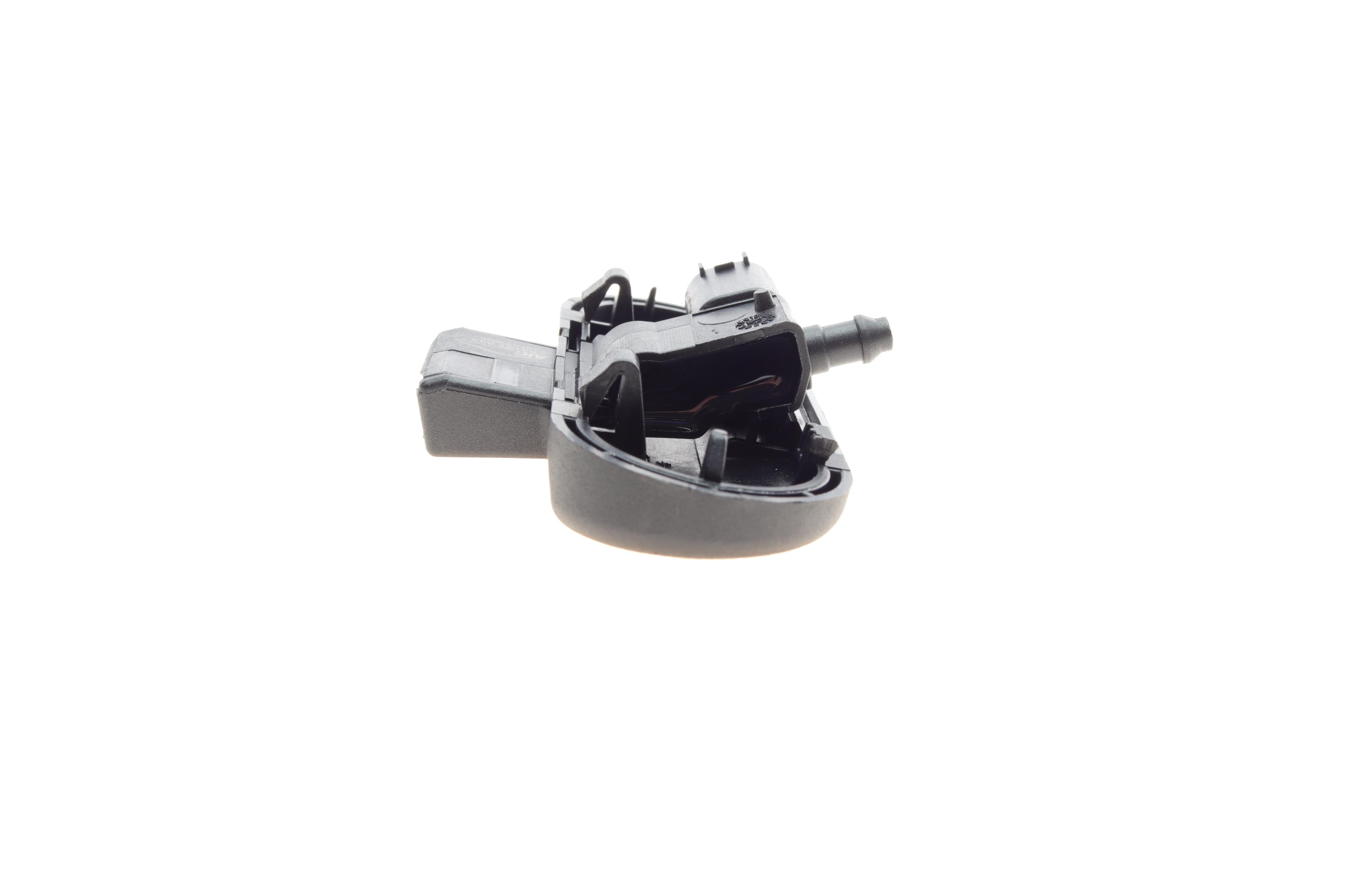 Форсунка омивача скла Audi A4 07-15 (R)