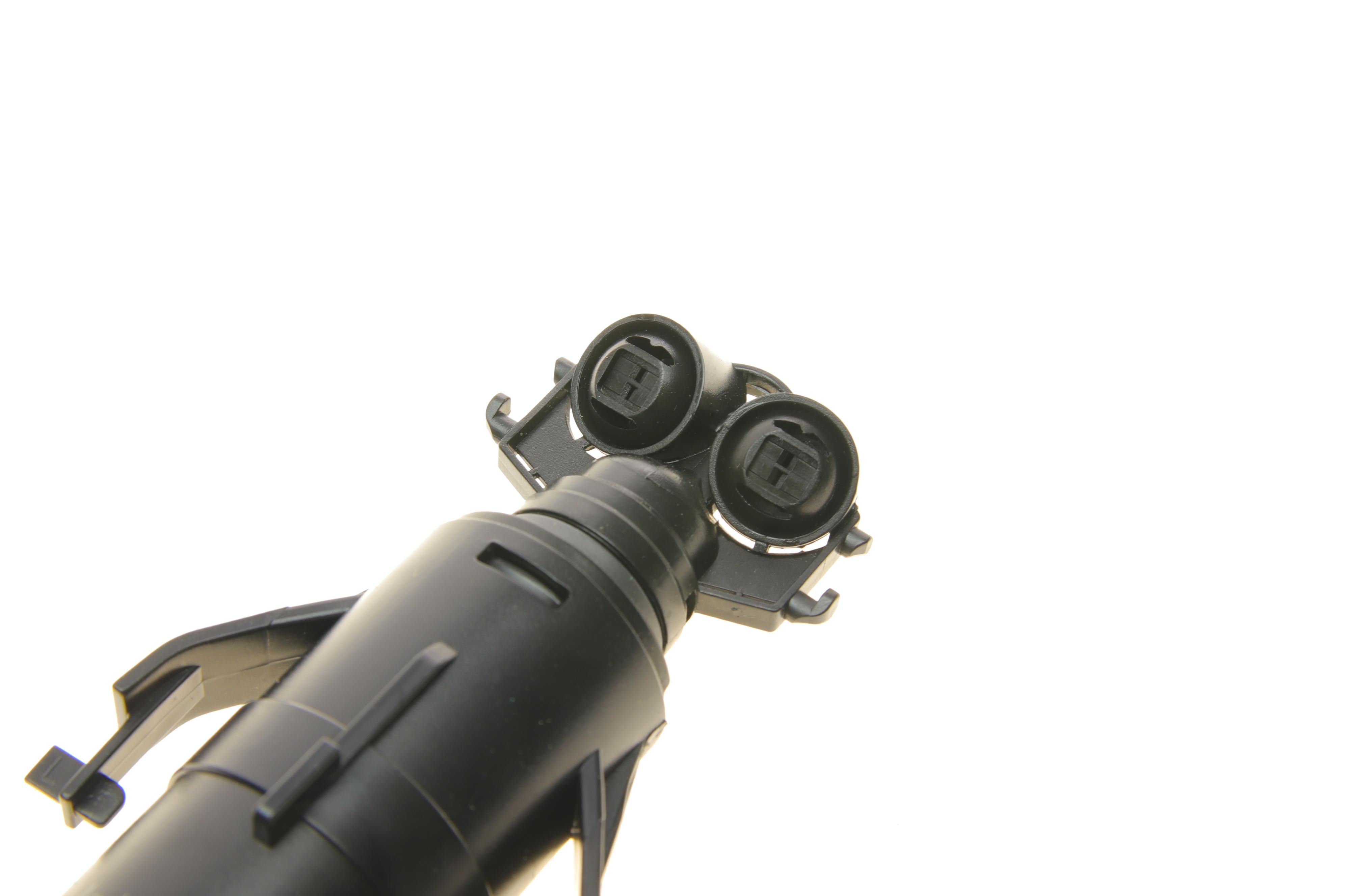 Форсунка омивача фари VW Passat 10-14 (L) (OE VAG)