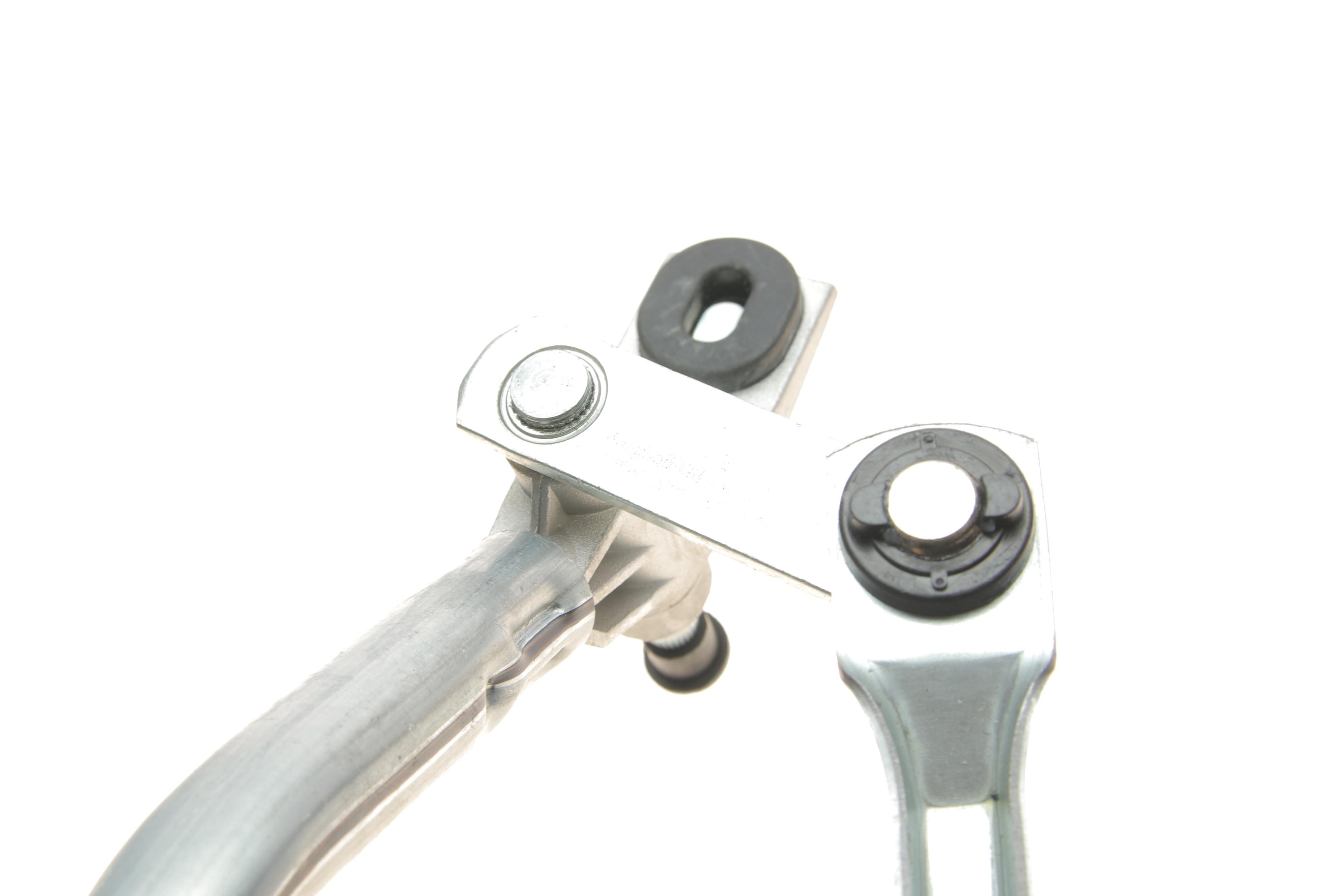 Механізм склоочисника (трапеція) VW Passat 96-05 (без моторчика)