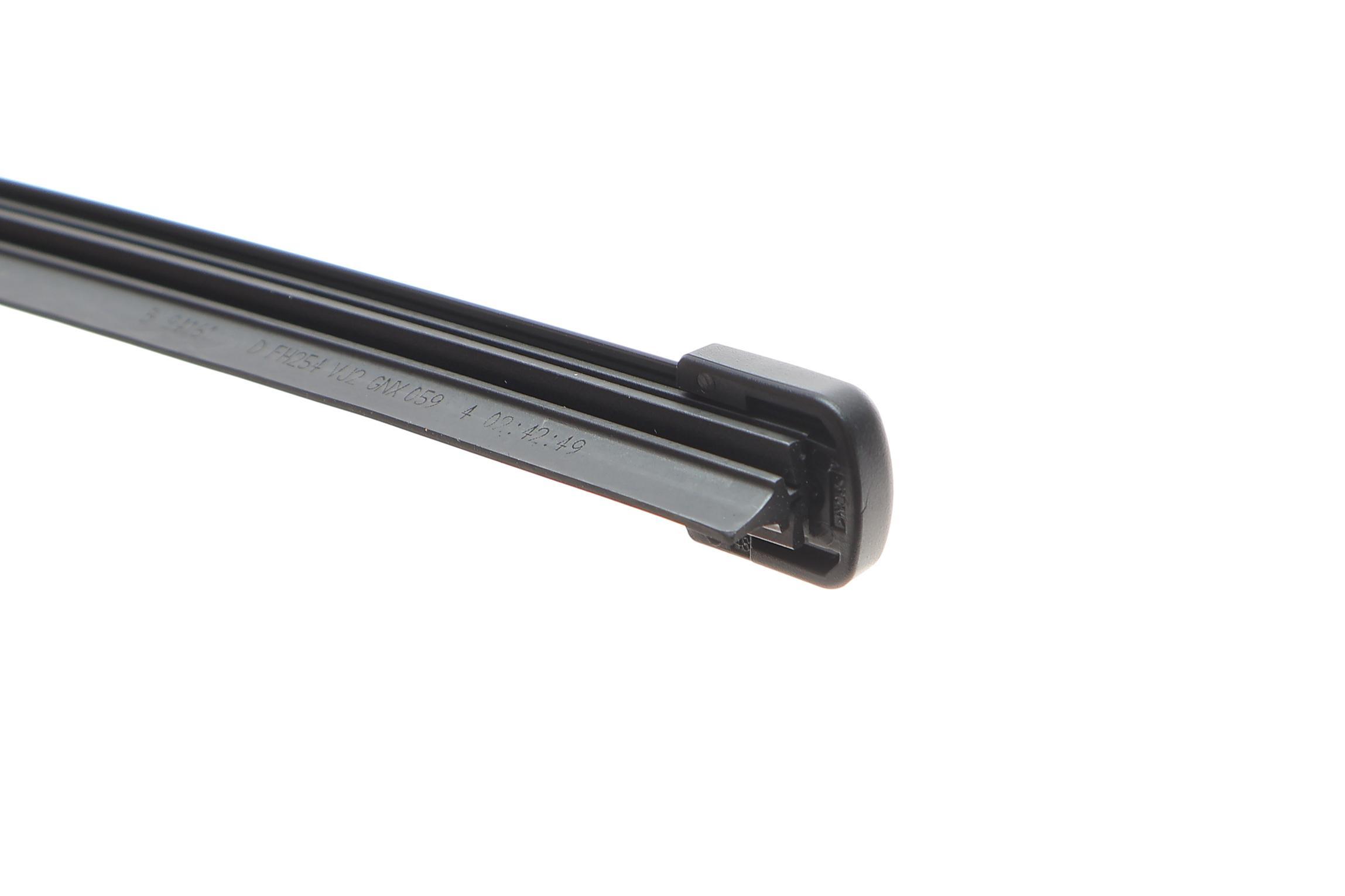 Щітка склоочисника (задня) (350mm) Volvo V70 III/XC 70 II 07-