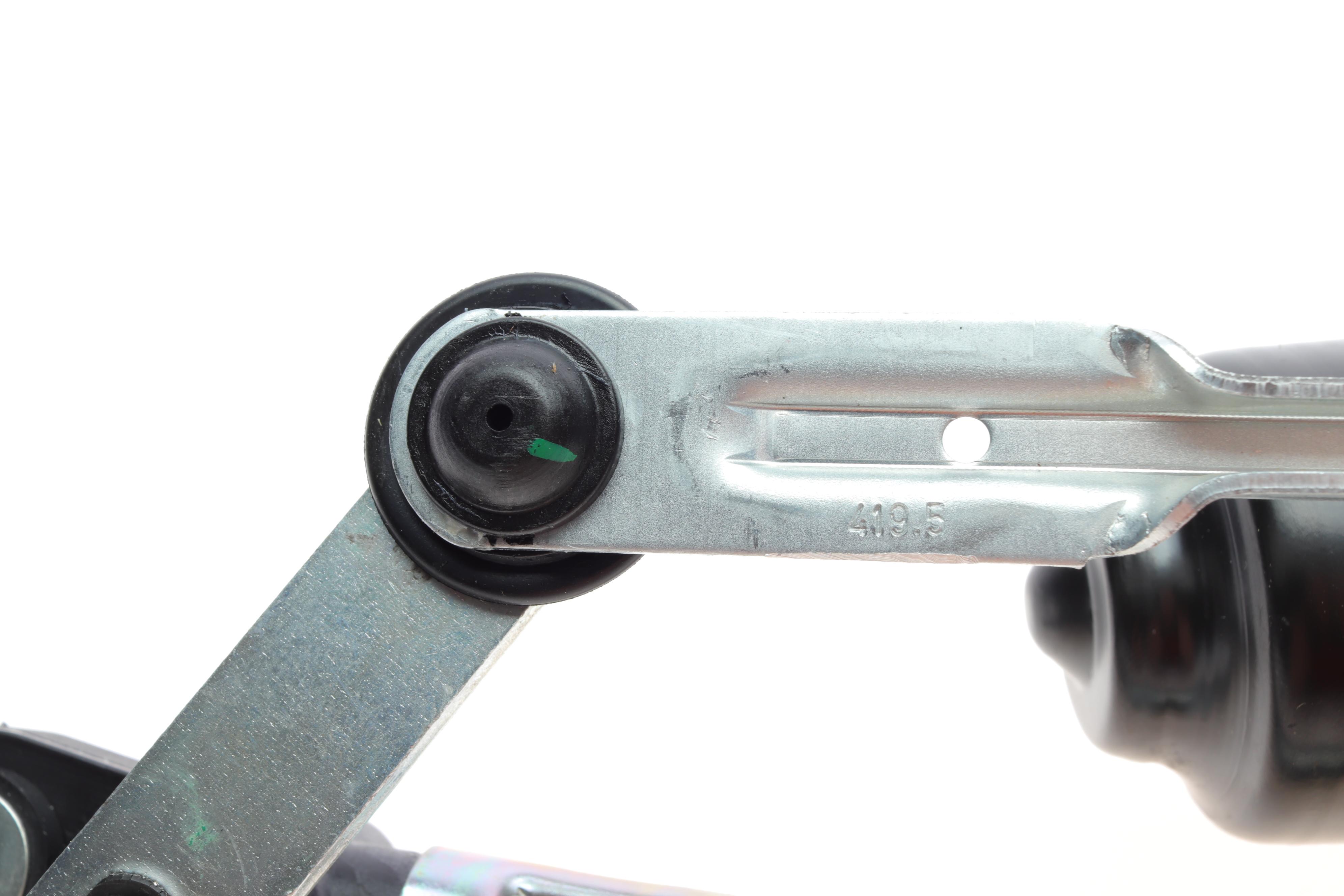 Механізм склоочисника (трапеція) Citroen Nemo/Peugeot Bipper 08- (з моторчиком) (TGECS05A)