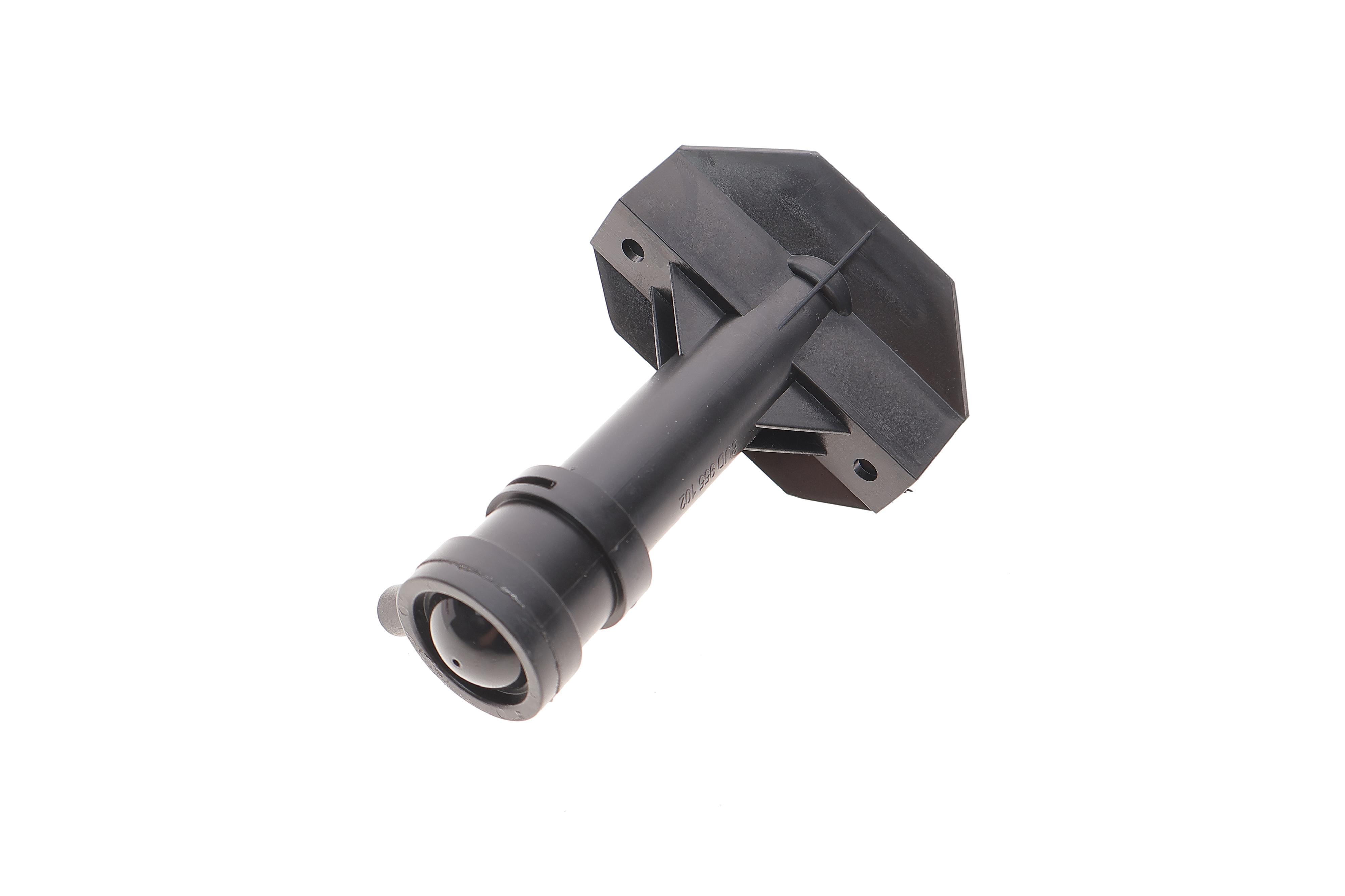 Форсунка омивача фари Audi Q3 11-18 (R)