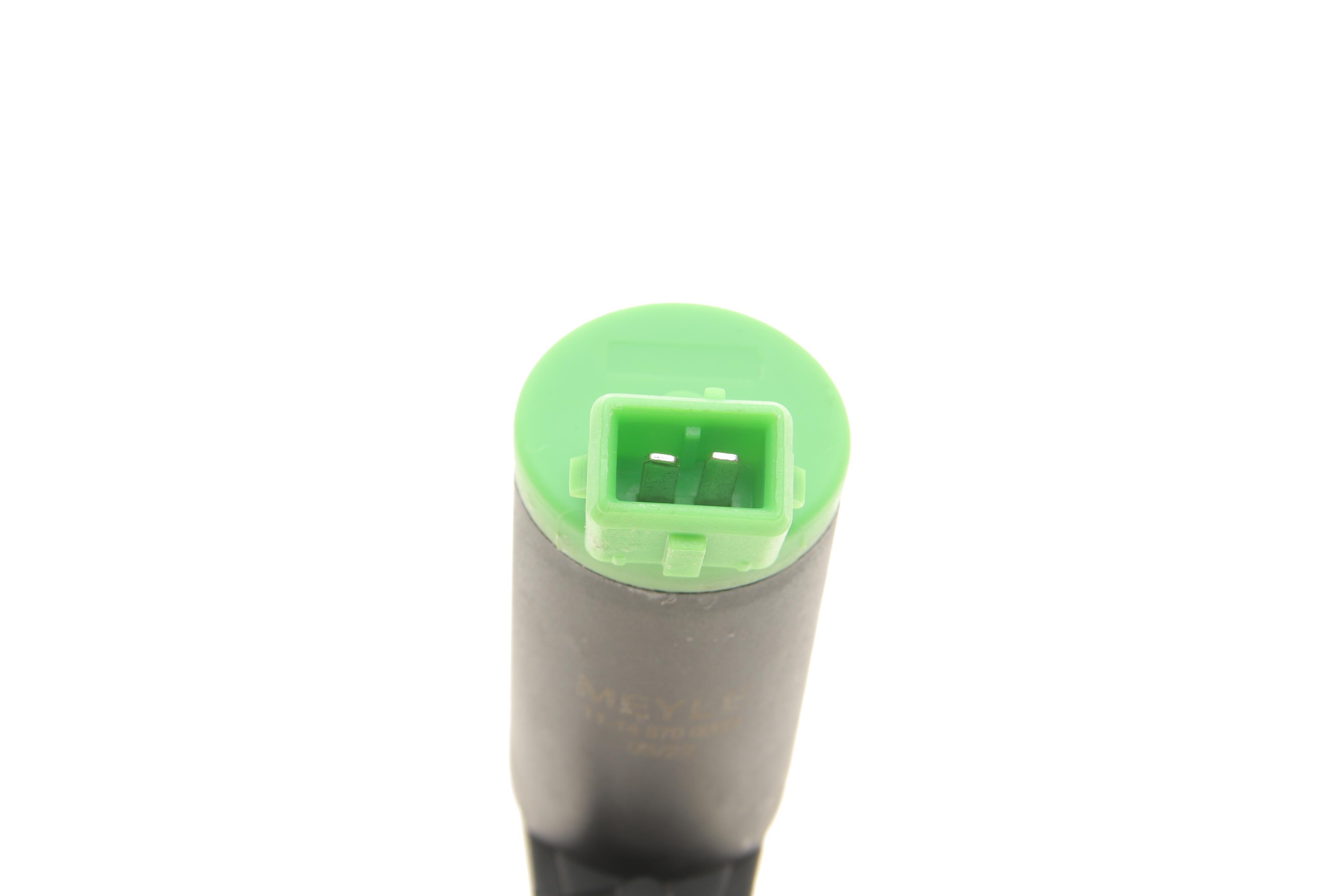 Насос омивача скла Citroen Berlingo/Peugeot Partner 96-