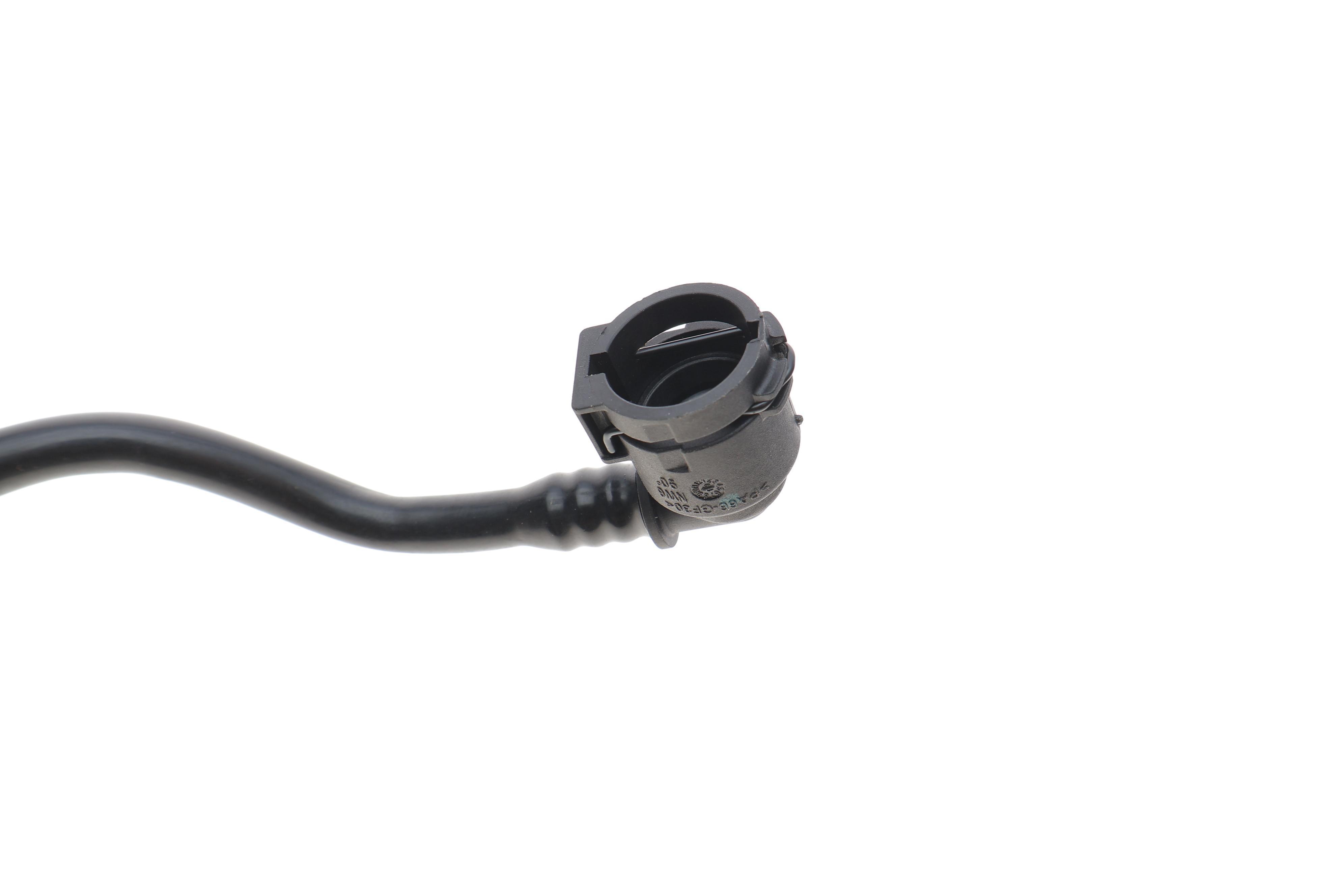 Патрубок системи охолодження BMW X3 (F25) 11-17 N20/N55