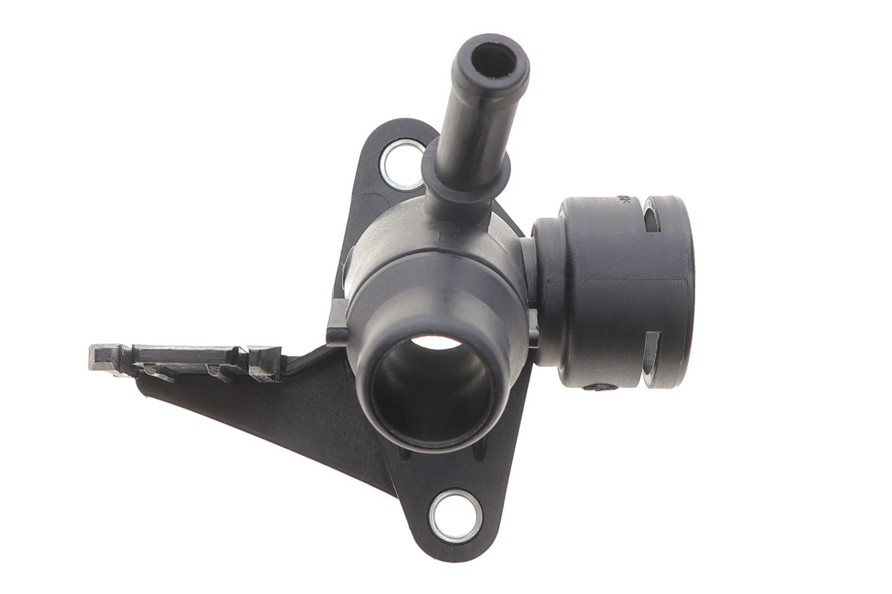 Фланець системи охолодження Audi A4/A6/Q5/VW Amarok/T5/T6 1.8/2.0 07-19