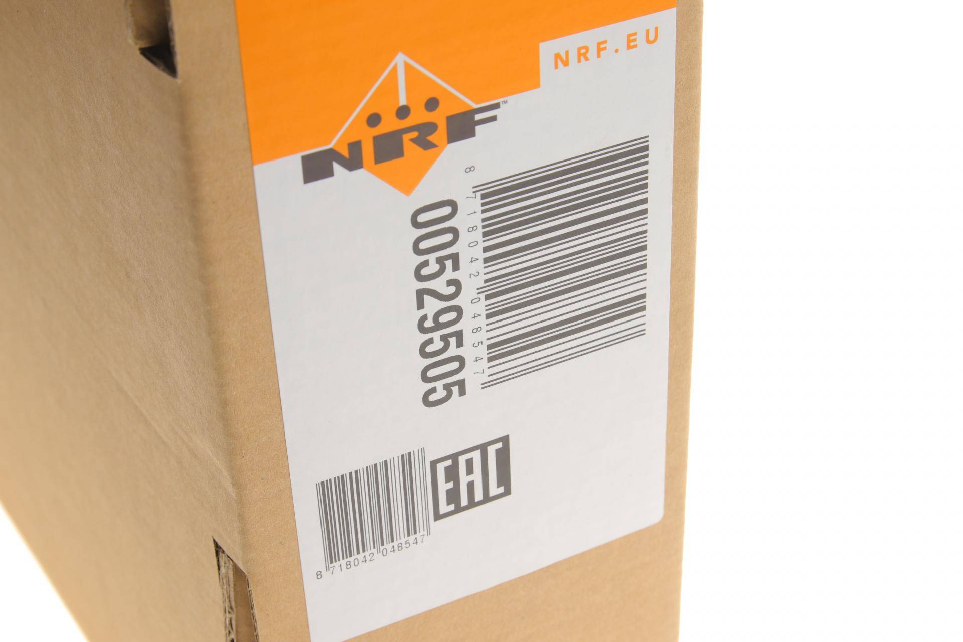 Радіатор охолодження VW Golf I/II 77- (317x430x20)