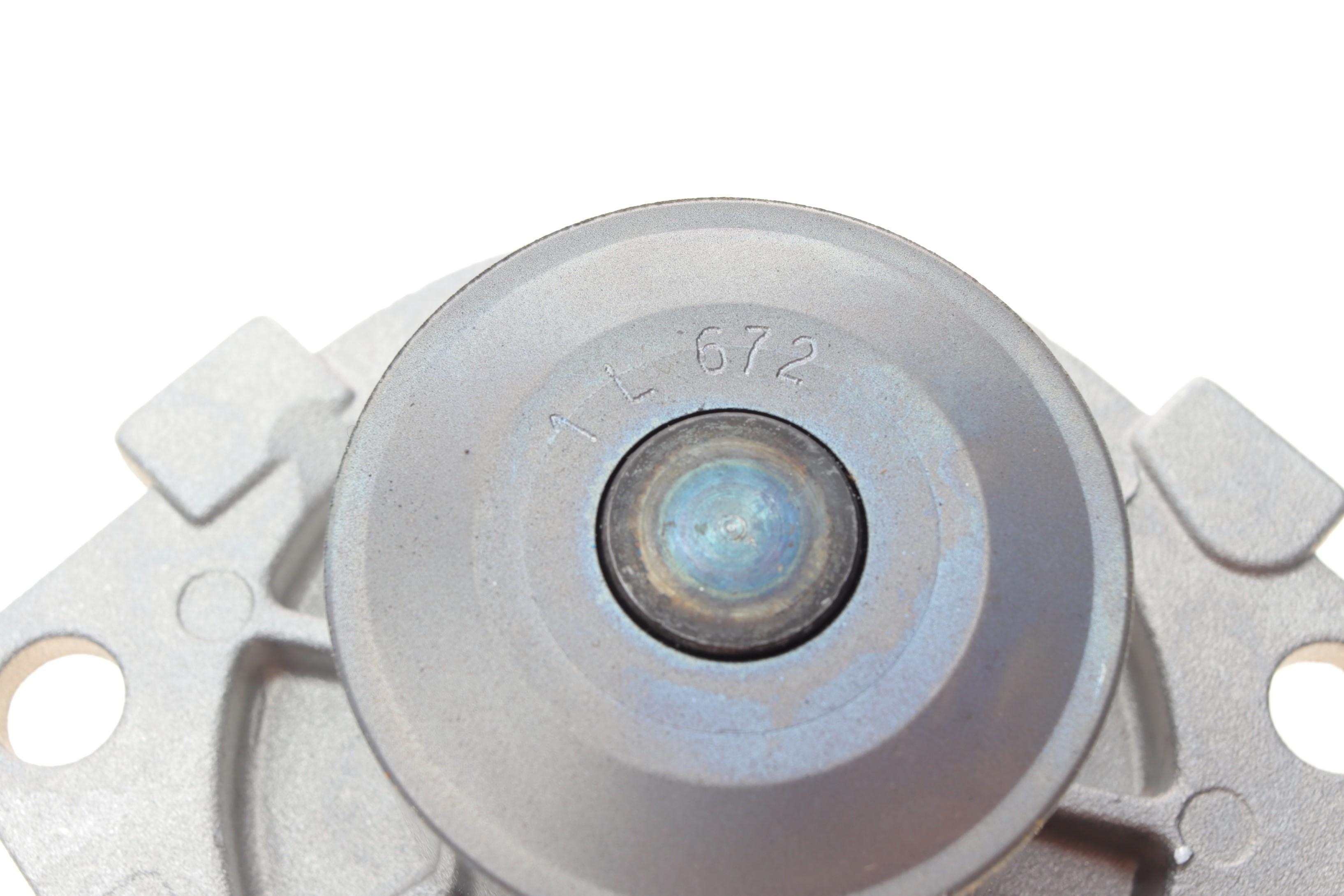 Помпа води Fiat Doblo 1.9D/JTD 01-/Opel Astra H/Vectra C/Zafira B 1.9CDTI 04-10 (B/B) (7 лоп.)