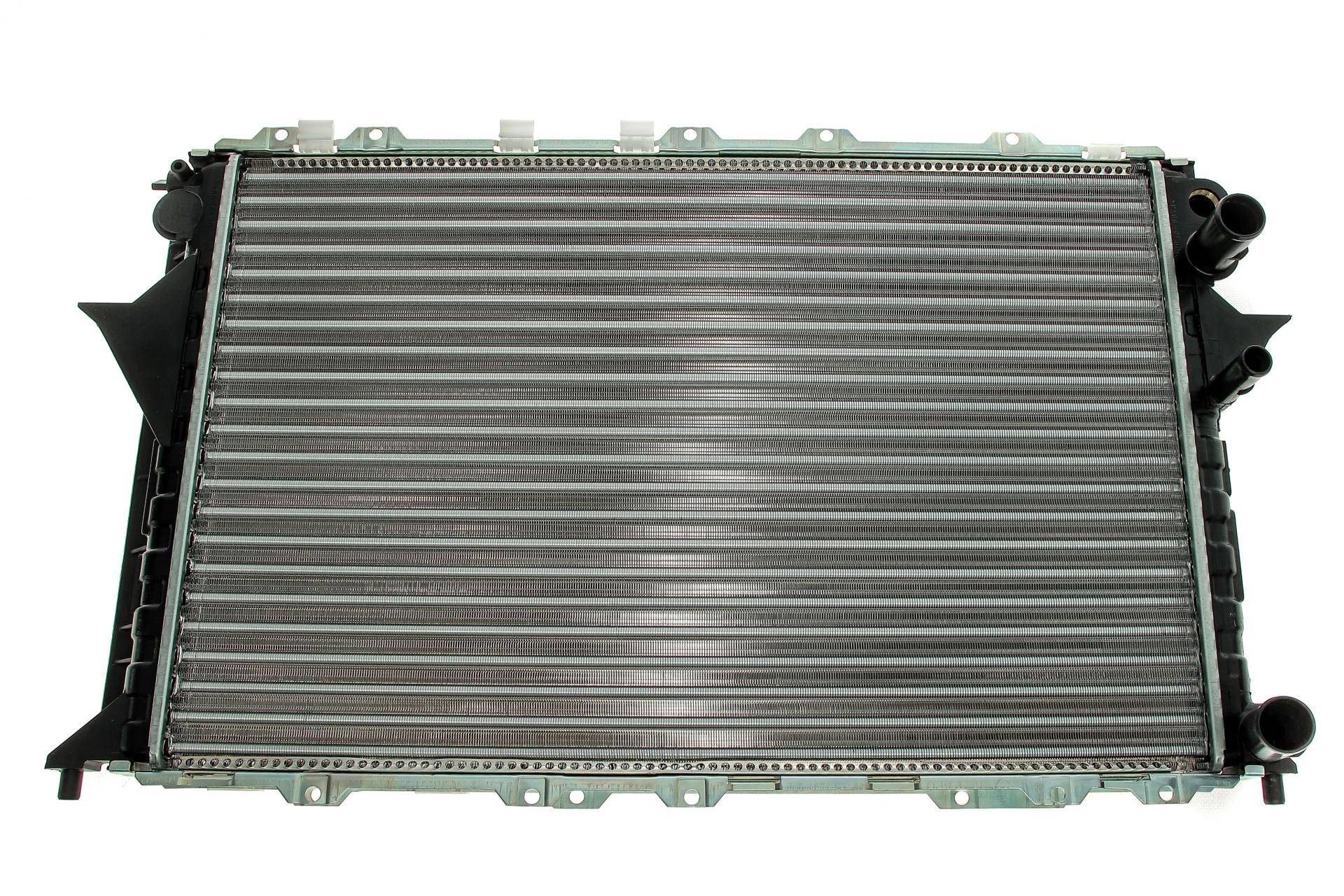 Радіатор охолодження Audi 80/100/A6 90-97