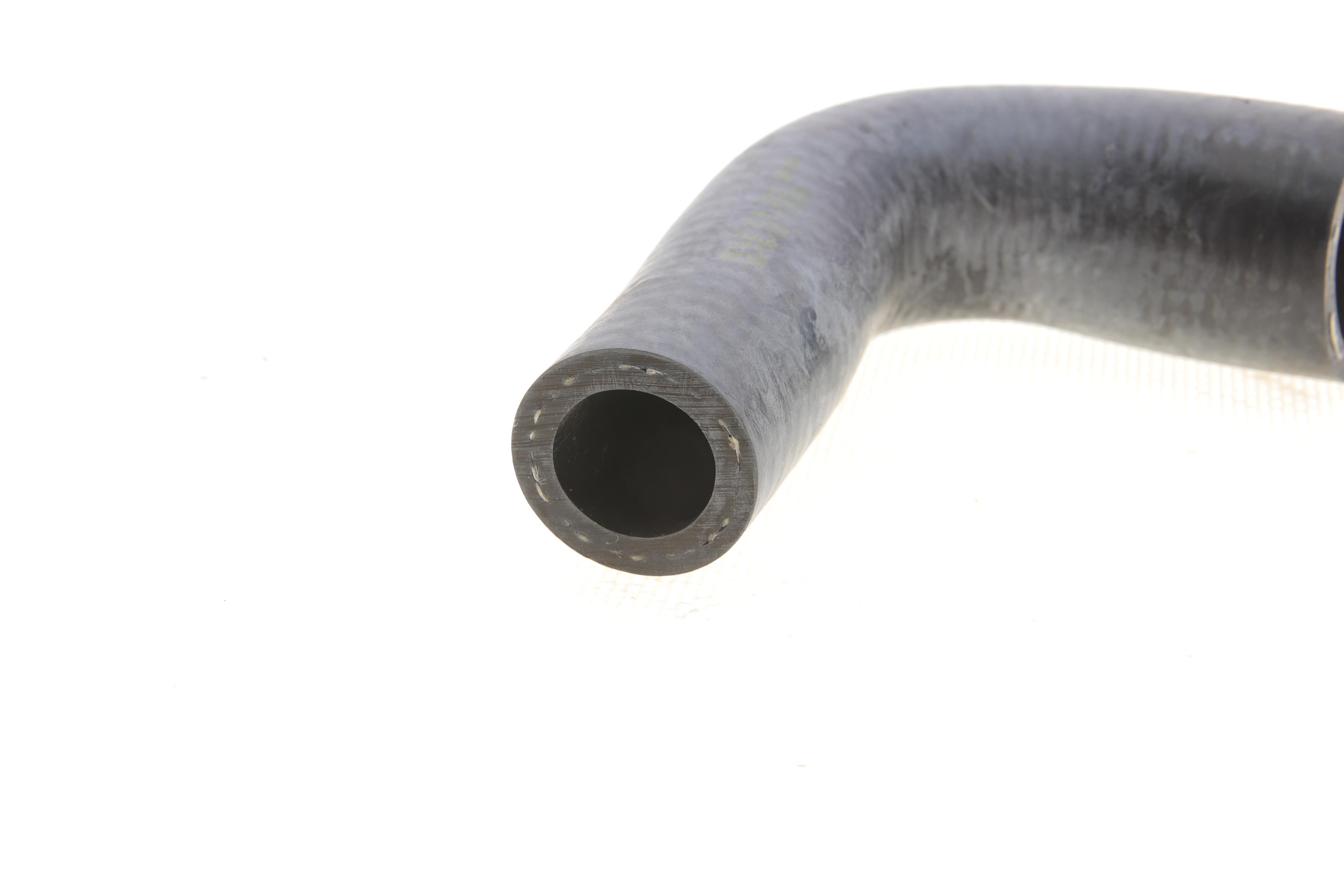 Патрубок системи охолодження MB Sprinter CDI -06