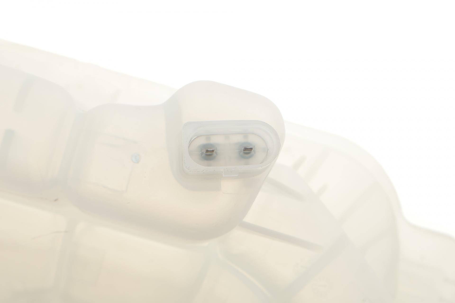 Бачок розширювальний Audi A6 2.7/3.0D 04-