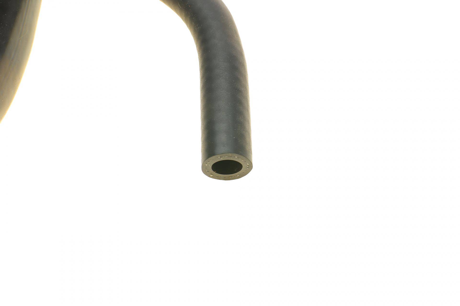 Патрубок системи охолодження MB Vito (W638) 2.2 CDI 99-03 (к-кт в зборі)