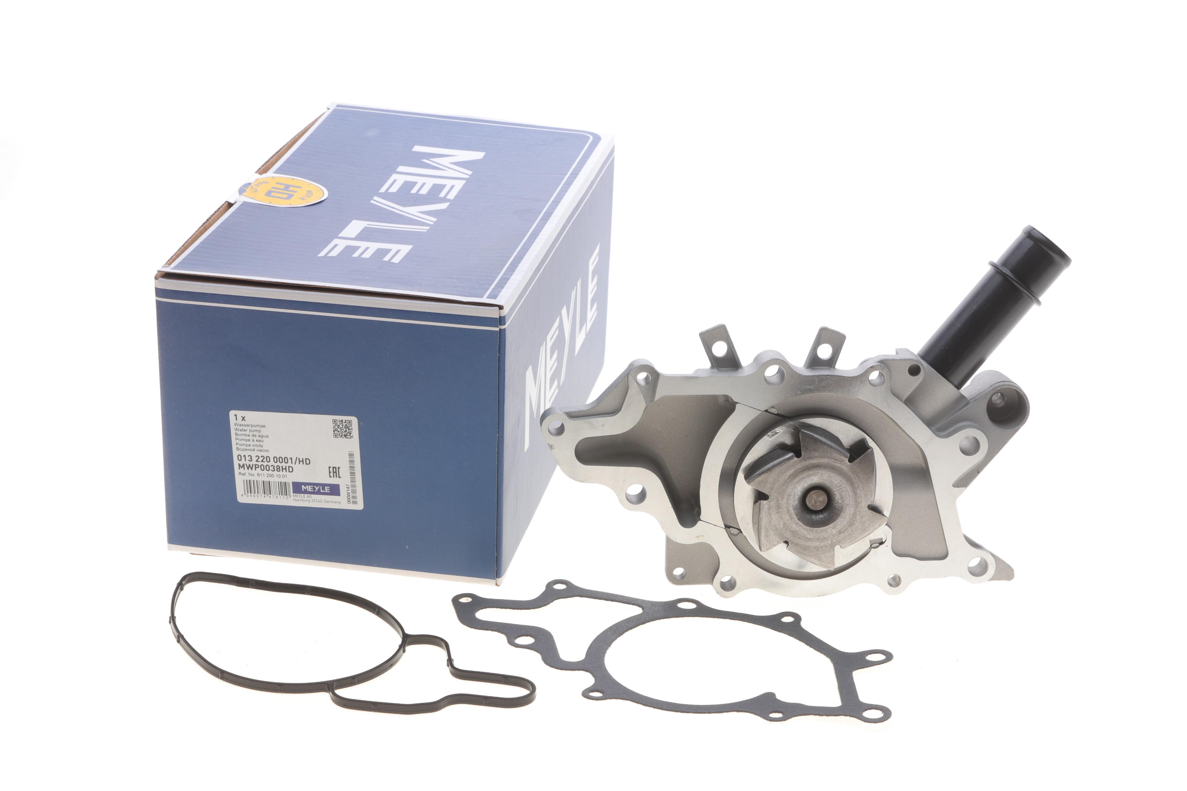 Помпа води MB Vito (W638) 2.2CDI -03