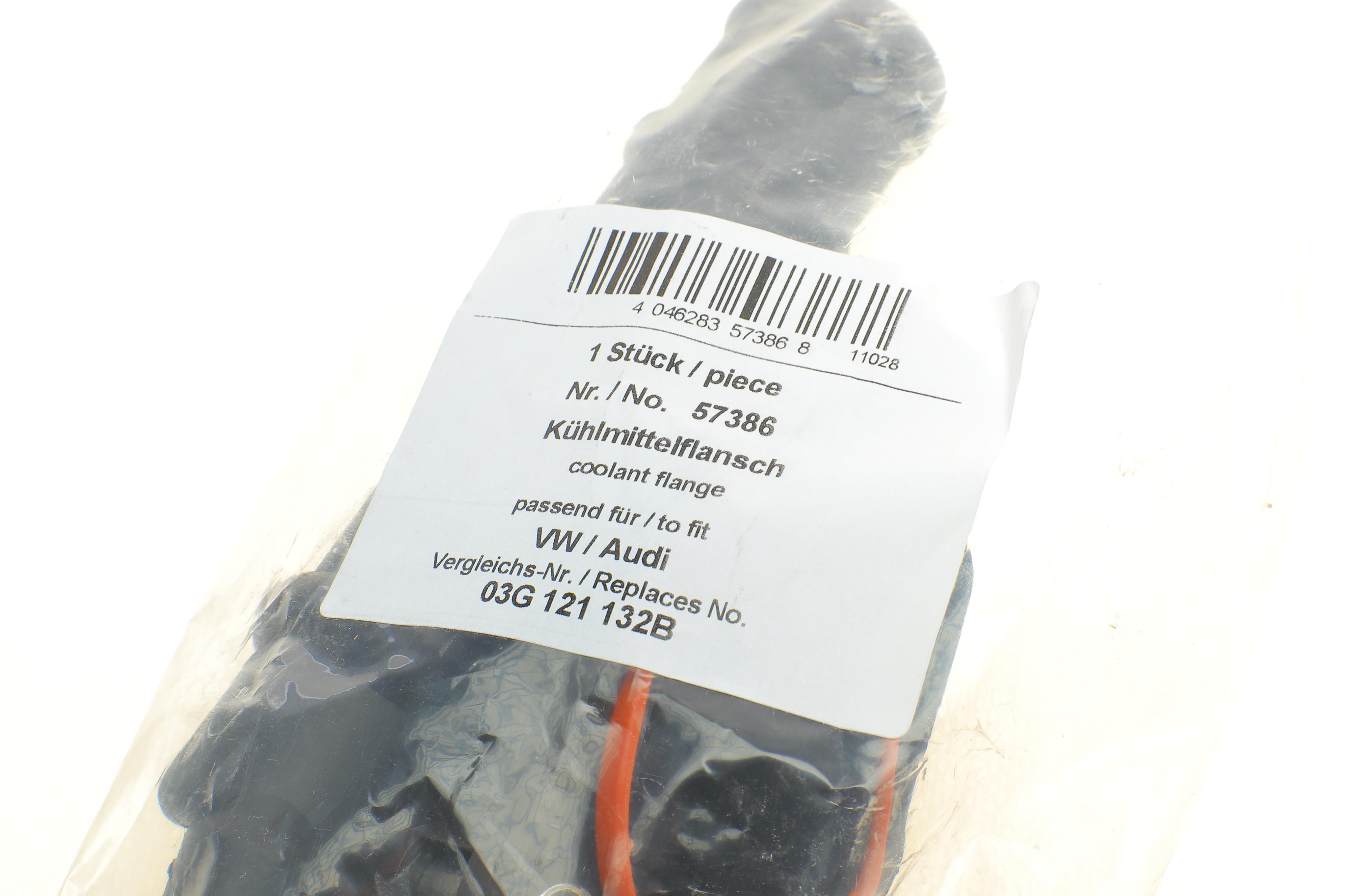 Фланець системи охолодження VW Caddy III 1.9TDI/2.0TDI 04-10