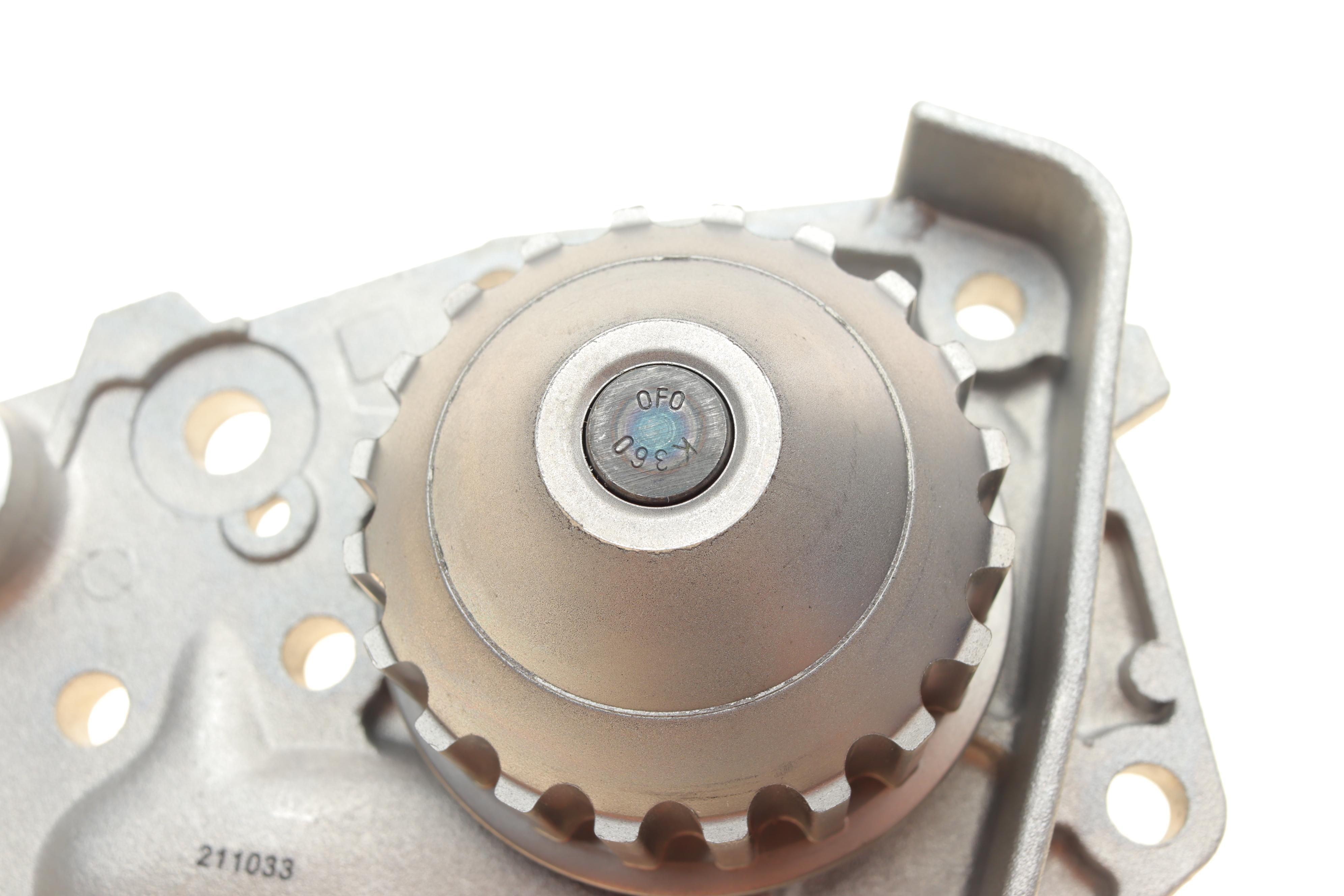 Помпа води Renault Kangoo/Megane/Logan/Scenic/Dacia Sandero 1.4/1.6 97- (B/B)(8лоп)