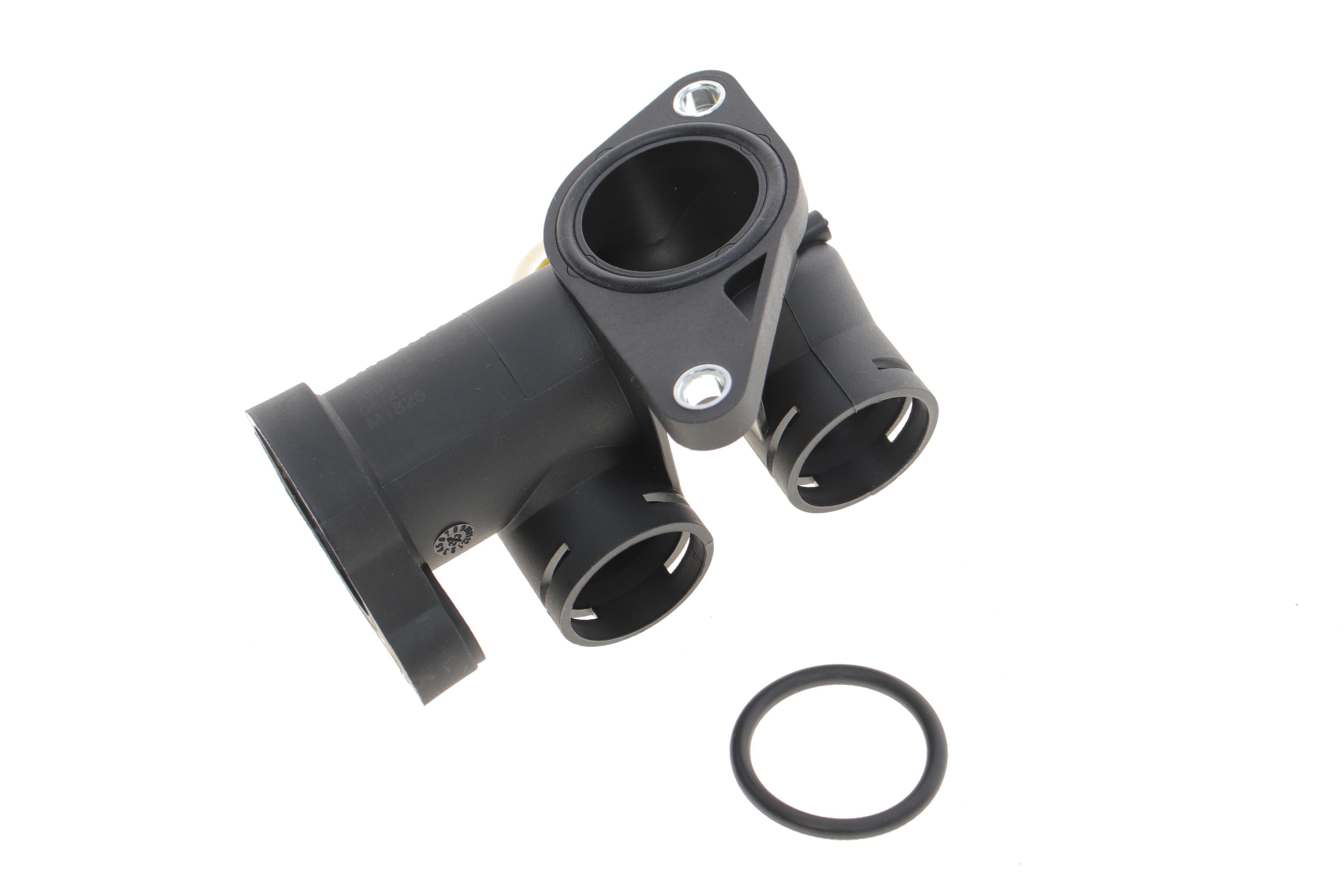 Фланець системи охолодження Audi A4/A6/Cabriolet/VW Passat 1.8 94-05