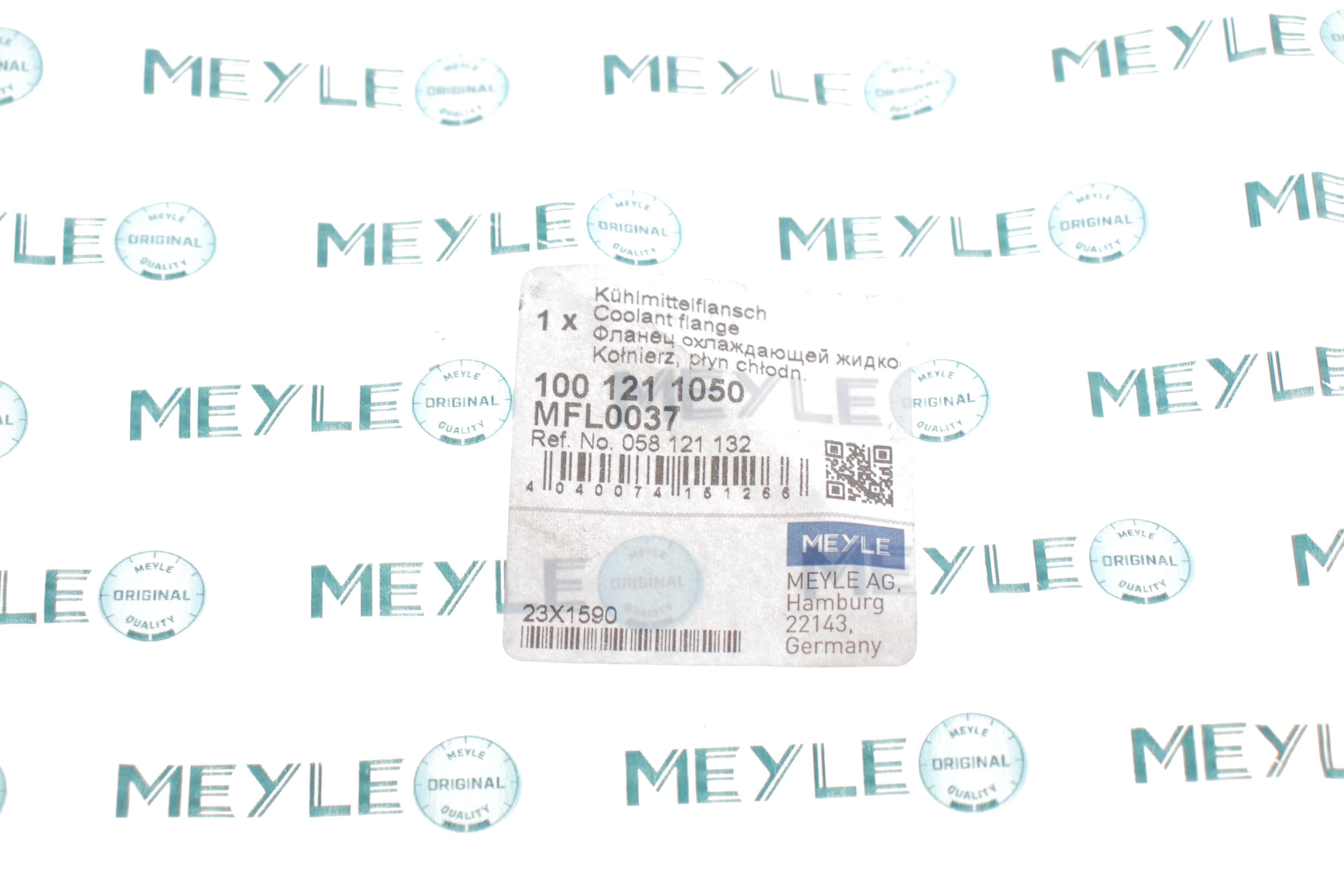 Фланець системи охолодження Audi A4/A6/Cabriolet/VW Passat 1.8 94-05