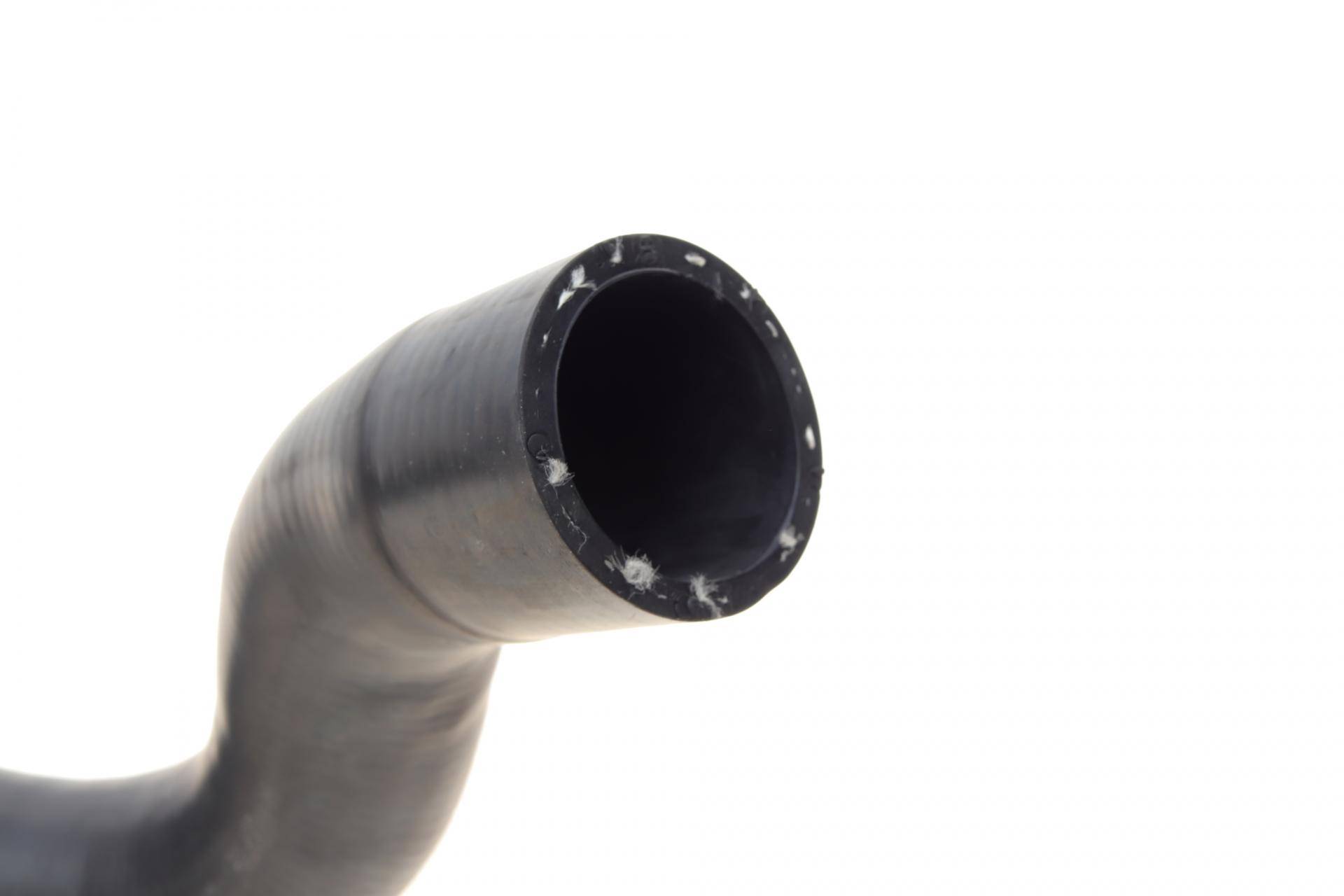 Патрубок системи охолодження VW Crafter 2.5 TDI 06-13