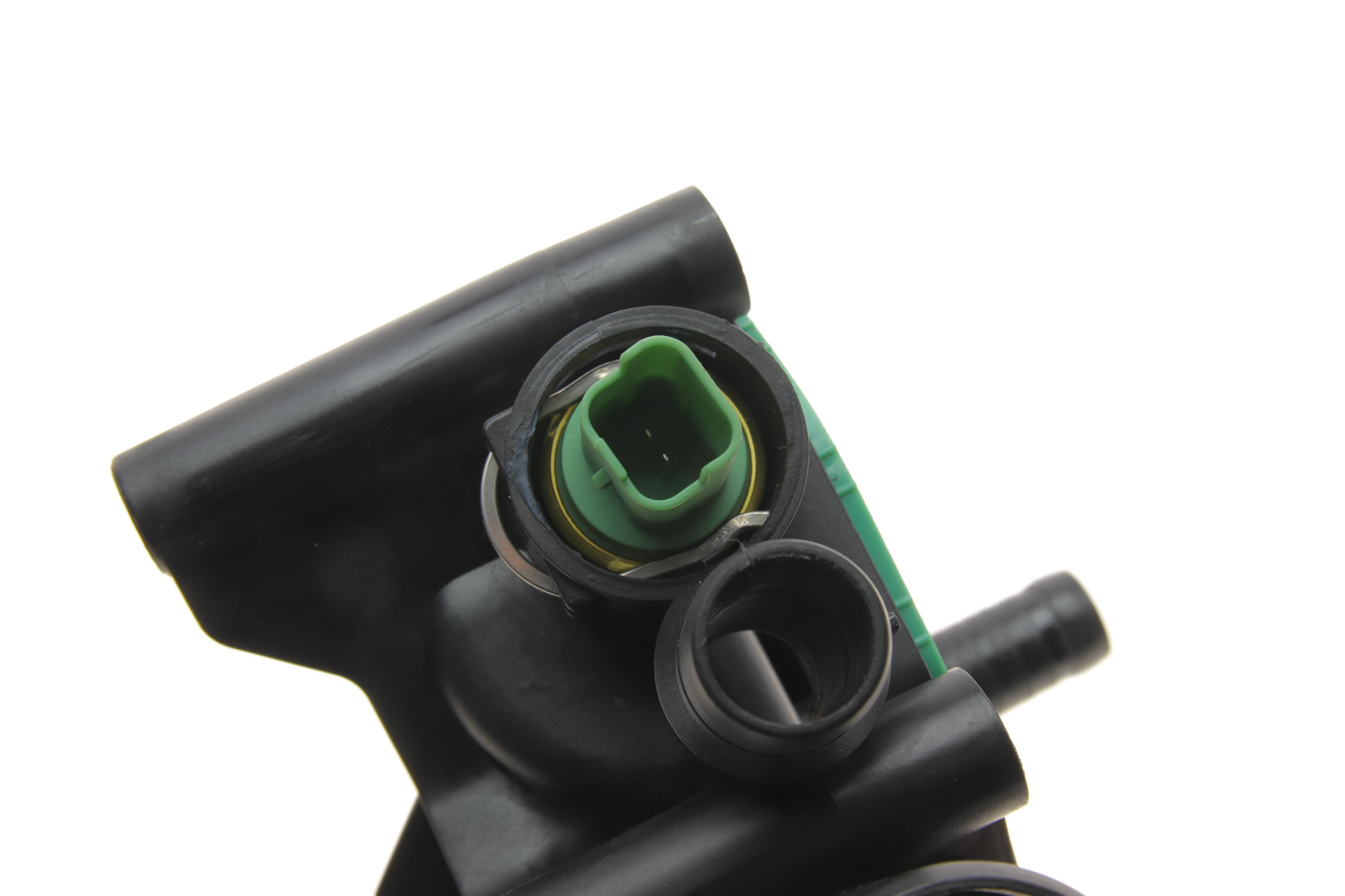 Термостат Fiat Scudo 2.0 JTD 07- (83°C)