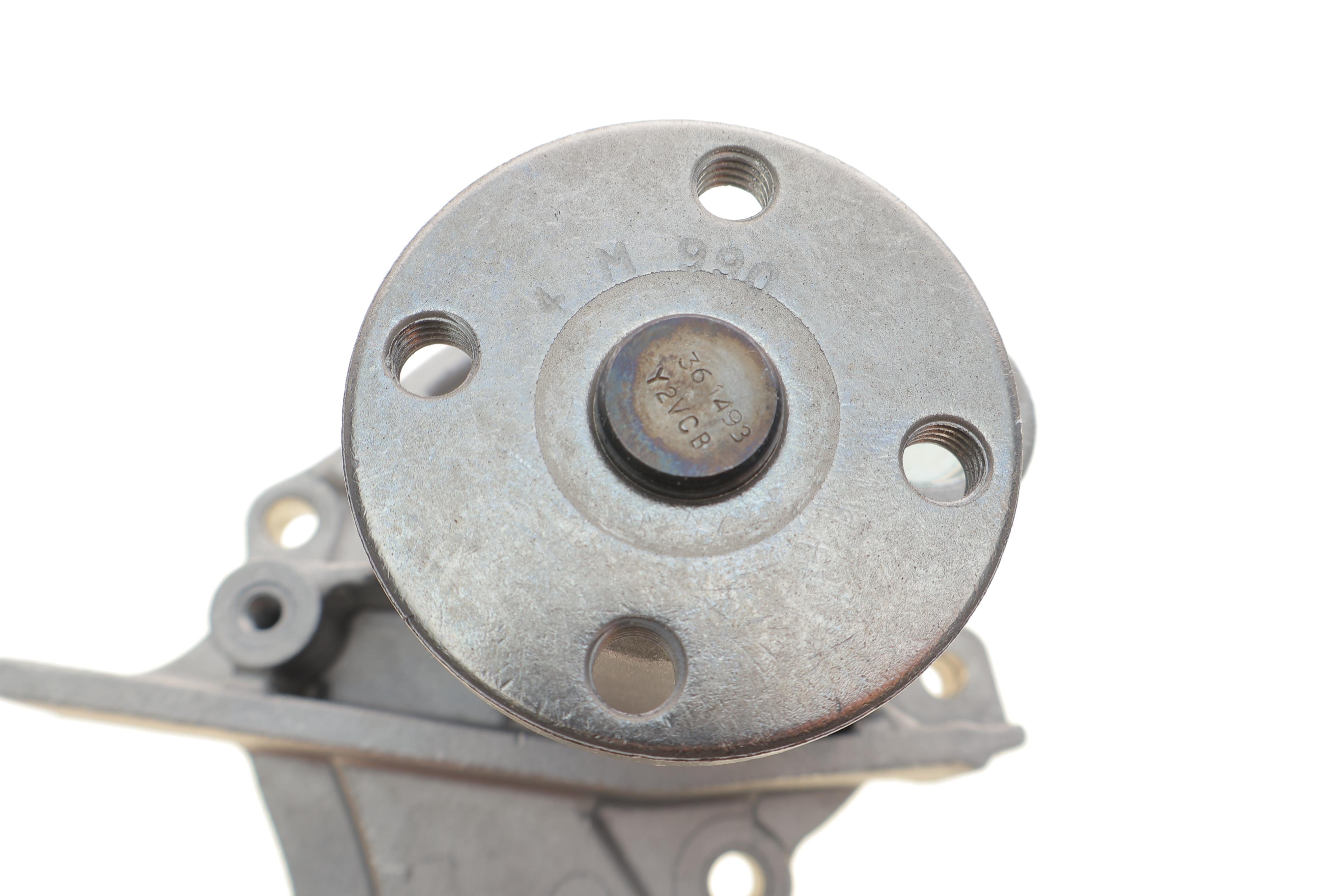 Помпа води Ford C-Max II/Focus II/III/Mondeo IV/Fiesta/Kuga/Connect/Volvo 1.4/1.6 13- (R/B) (6 лоп.)