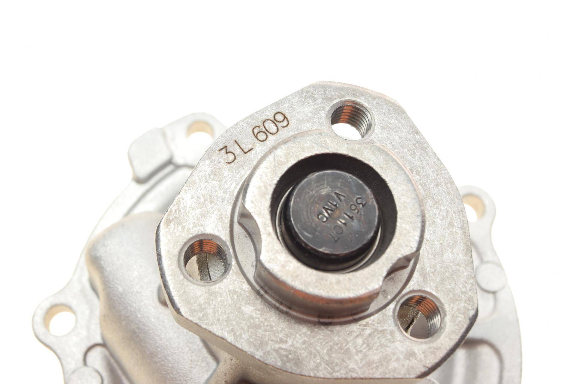 Помпа води Audi A4/A6/Skoda Felicia/VW Golf/Caddy/Passat/Polo 1.9D/TDI/SDI 95- (R/B)(6лоп)