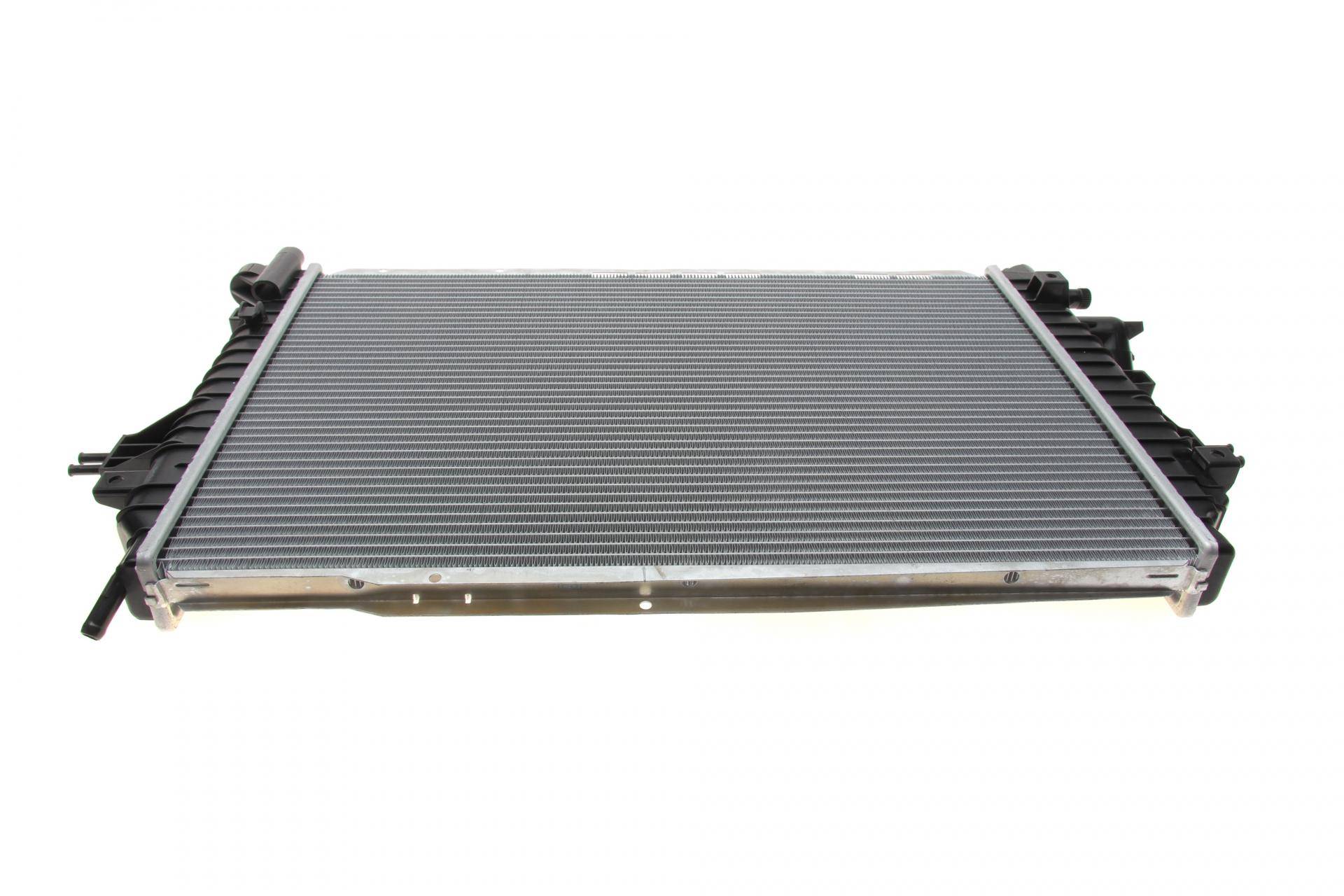 Радіатор охолодження Opel Zafira 05-