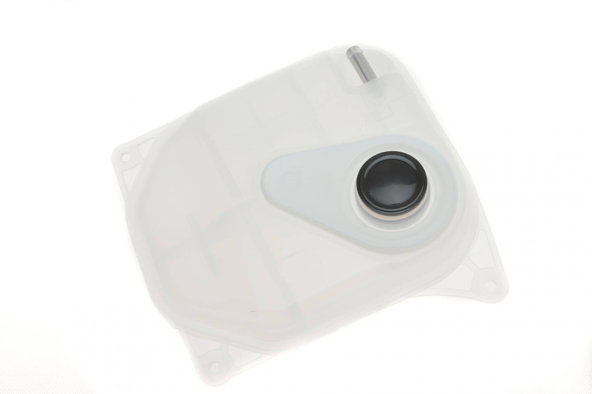 Бачок розширювальний Audi A6 1.8/2.0/2.3/2.8i/2.5 TDI 94-97