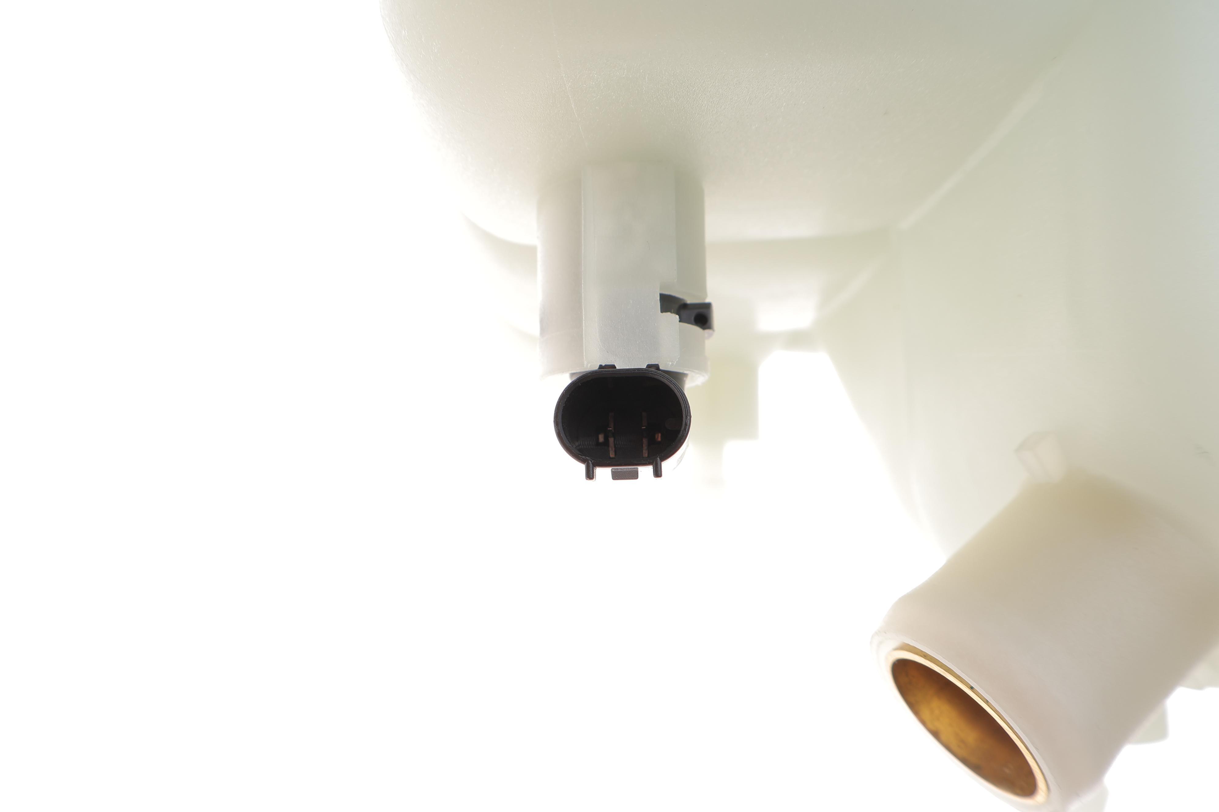 Бачок розширювальний MB E-class (S211/W211)/CLS (C219) 02-10