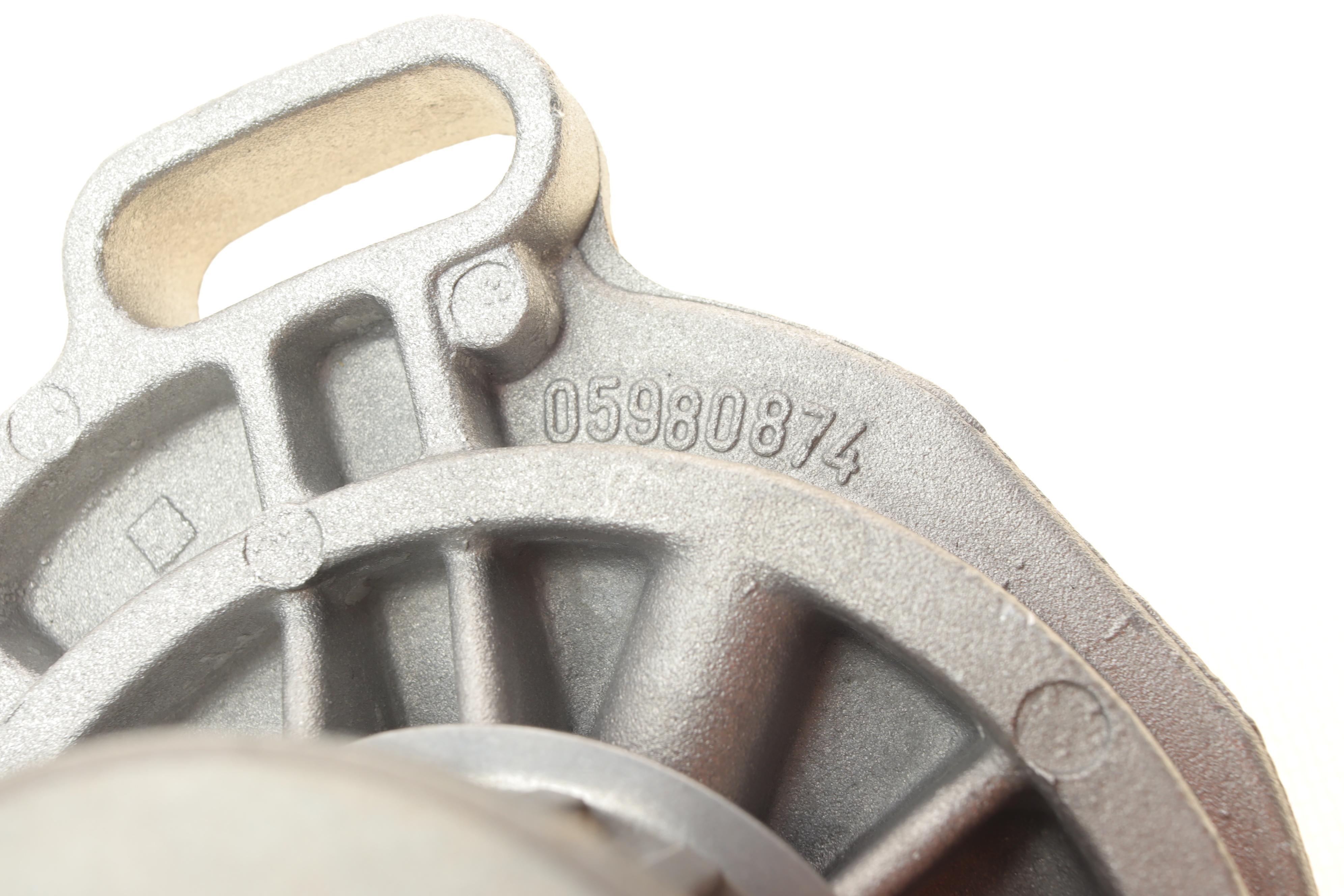 Помпа води VW T4 2.4D 90-98/2.5/2.5 Syncro 57kw/81kw 90-03