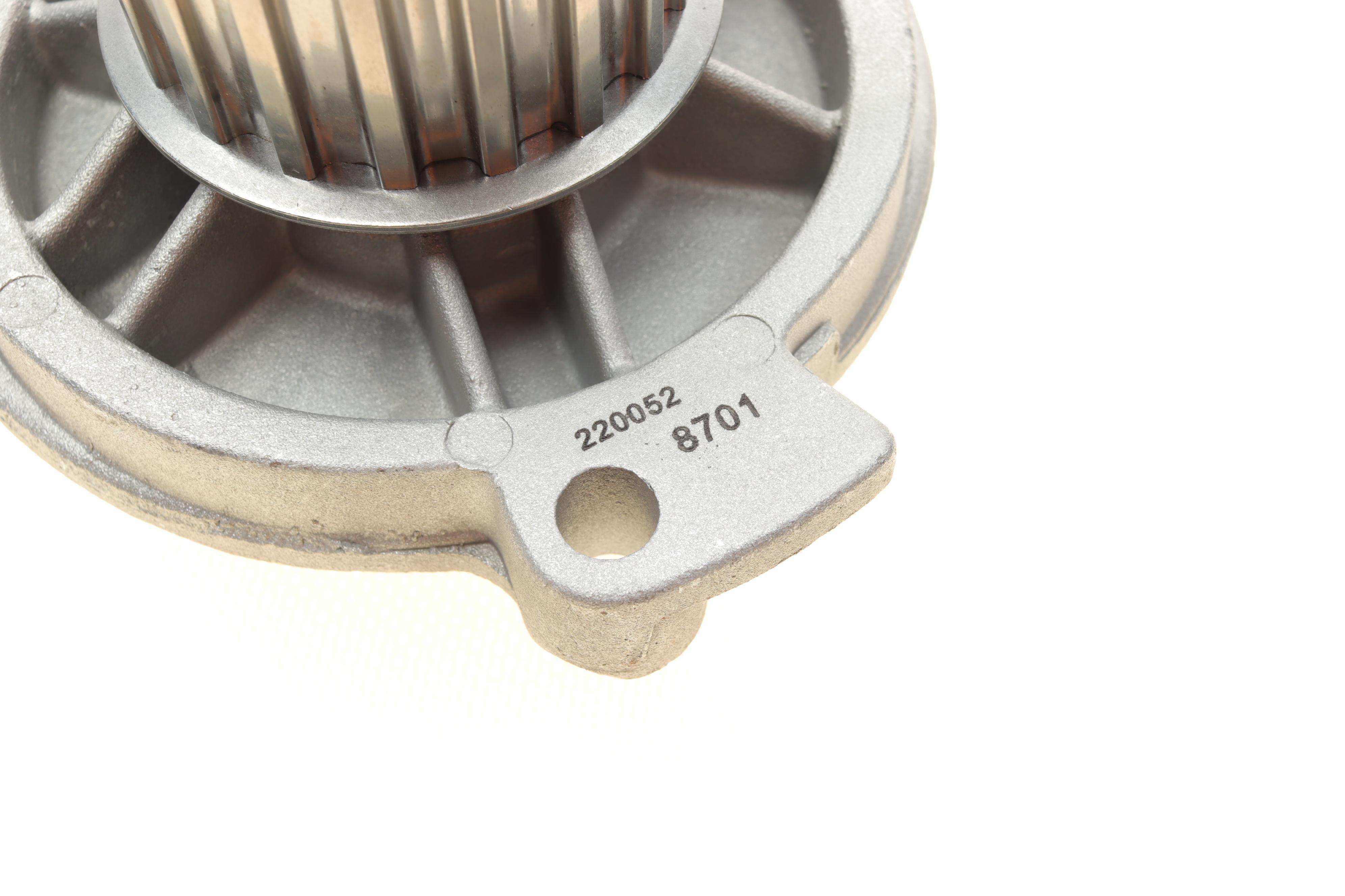 Помпа води VW T4 2.4D 90-98/2.5/2.5 Syncro 57kw/81kw 90-03