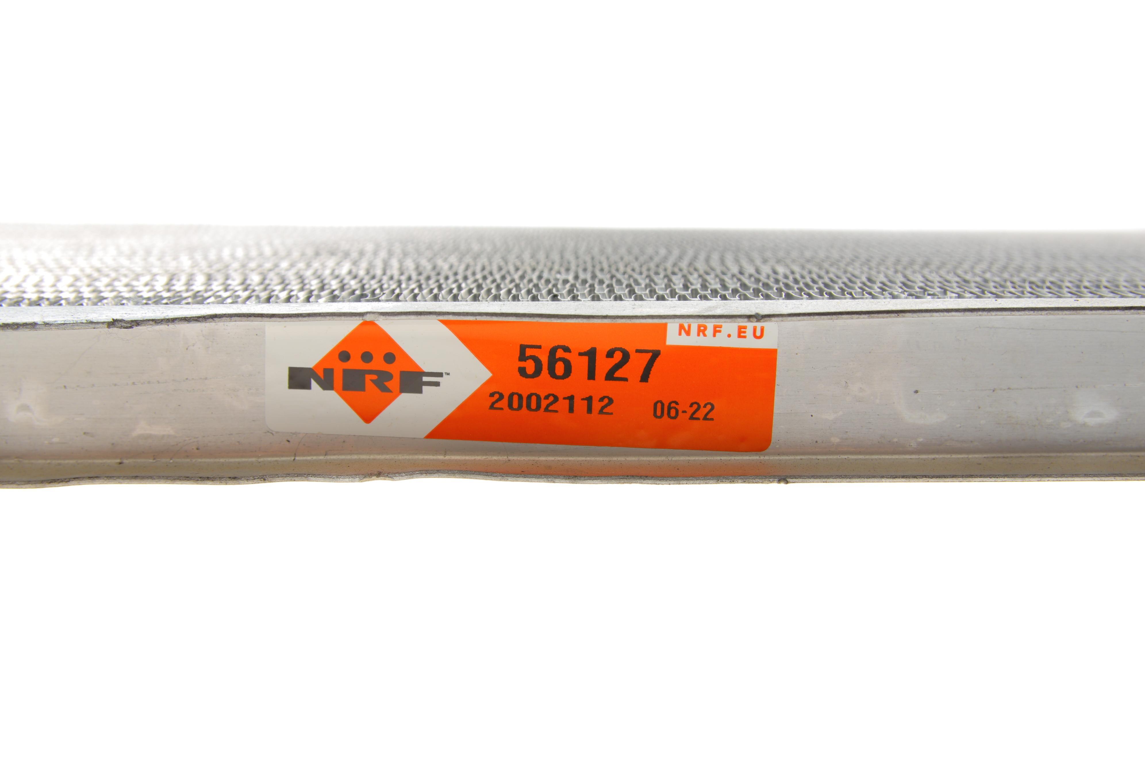 Радіатор охолодження Audi A6/VW Passat 1.6-2.3 97-05