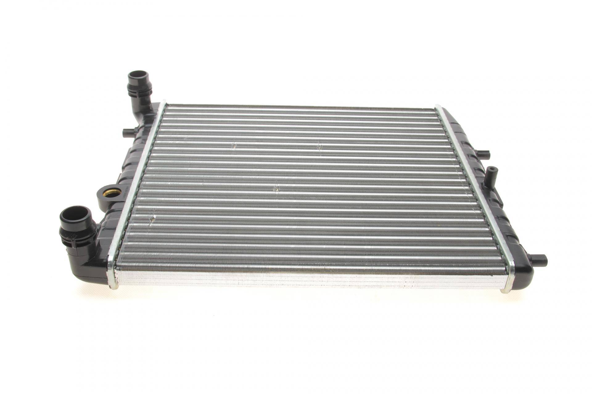 Радіатор охолодження VW Polo 01-18