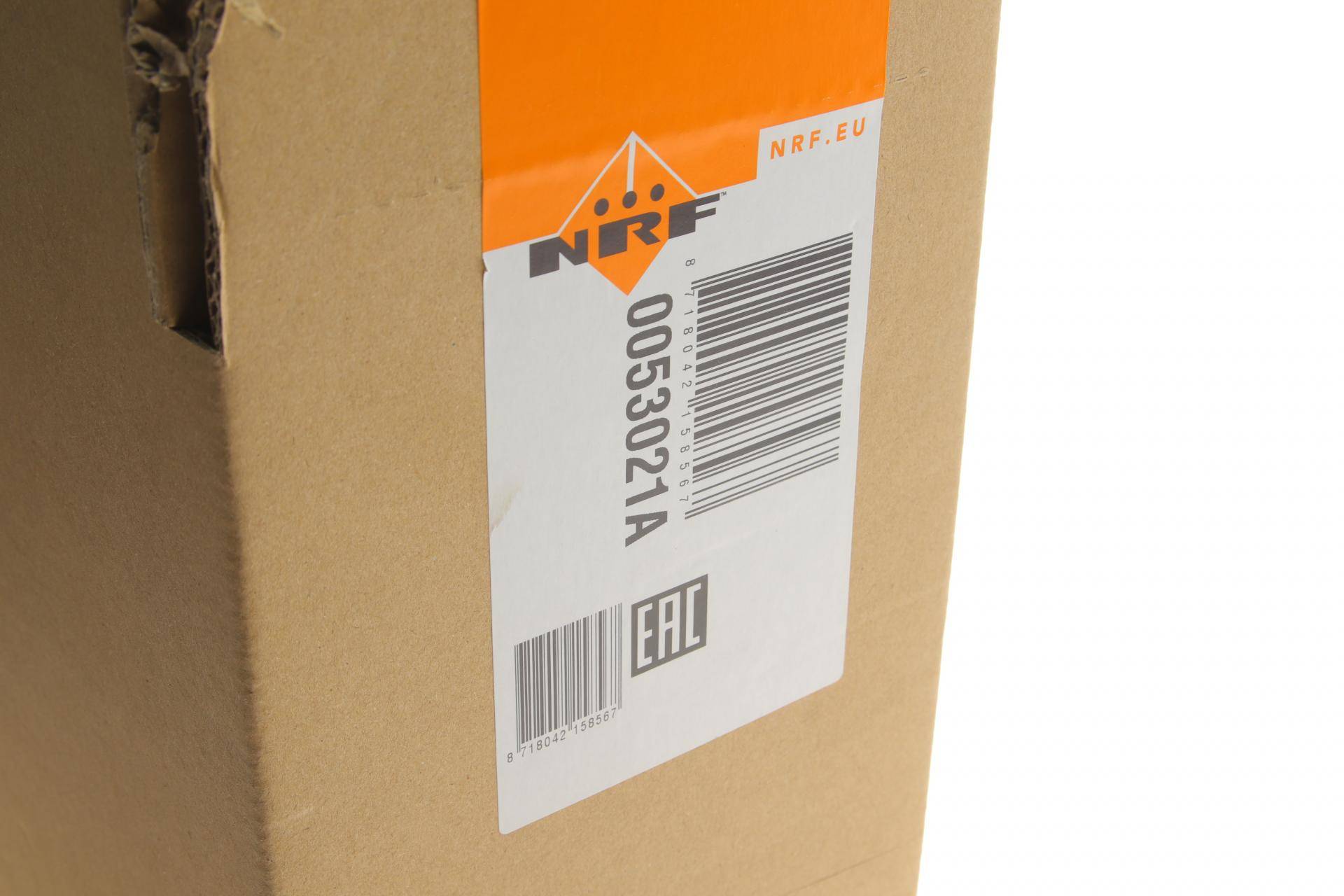 Радіатор охолодження VW Polo 01-18