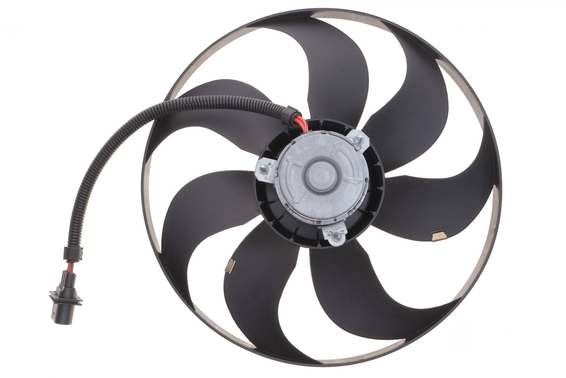 Вентилятор охолодження двигуна VW Bora/ Golf IV 1.6-2.0/1.9TDI 97-06