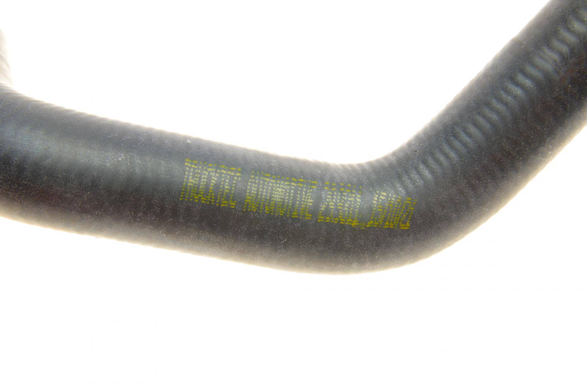 Патрубок системи охолодження MB Sprinter (W906) 2.2CDI 06- (OM651)